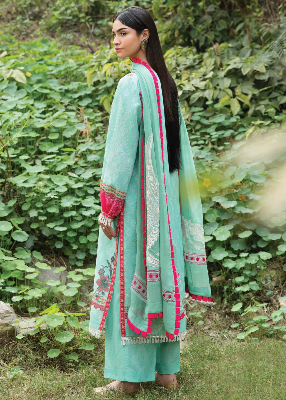 Bahar By Afrozeh Printed Lawn Unstitched 3 Piece Suit - 02 Bahar By Afrozeh Printed Lawn Unstitched 3 Piece Suit - 02
