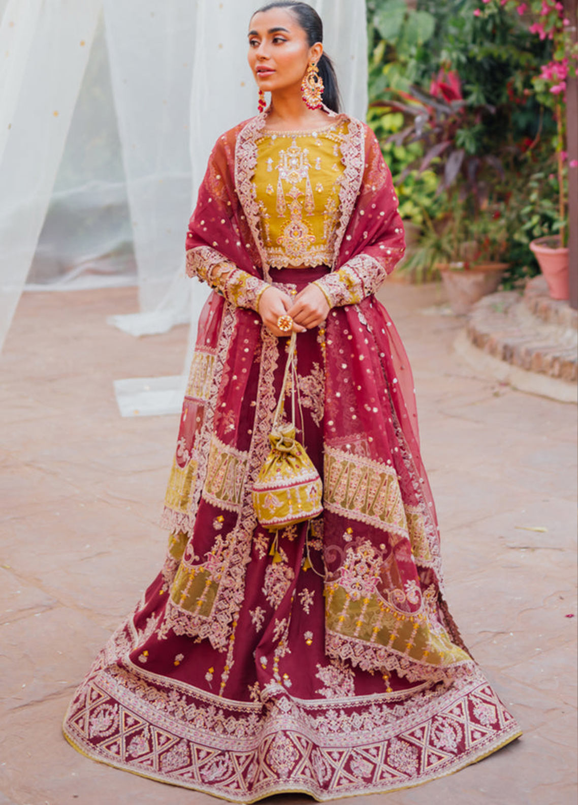 Mastani By Qalamkar Embroidered Jacquard Unstitched 3 Piece Suit - 05 Mastani By Qalamkar Embroidered Jacquard Unstitched 3 Piece Suit - 05