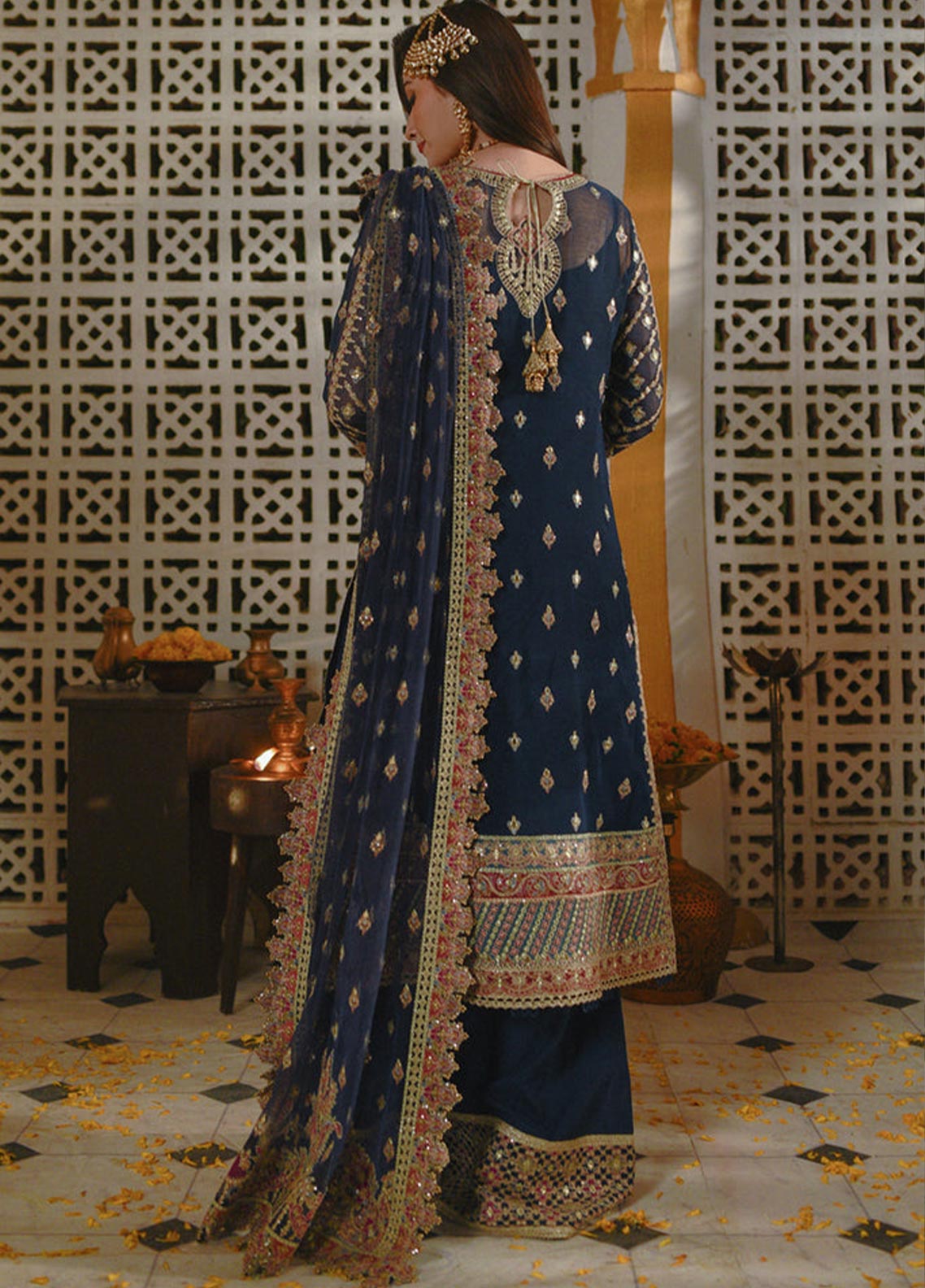 Mastani By Qalamkar Embroidered Cotton Net Unstitched 3 Piece Suit - 08 Mastani By Qalamkar Embroidered Cotton Net Unstitched 3 Piece Suit - 08