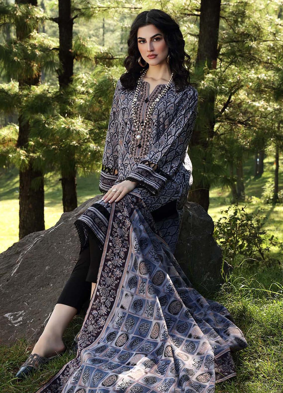 D#tk12003 Gulahmed Fall Winter Collection 921 D#tk12003 Gulahmed Fall Winter Collection 921