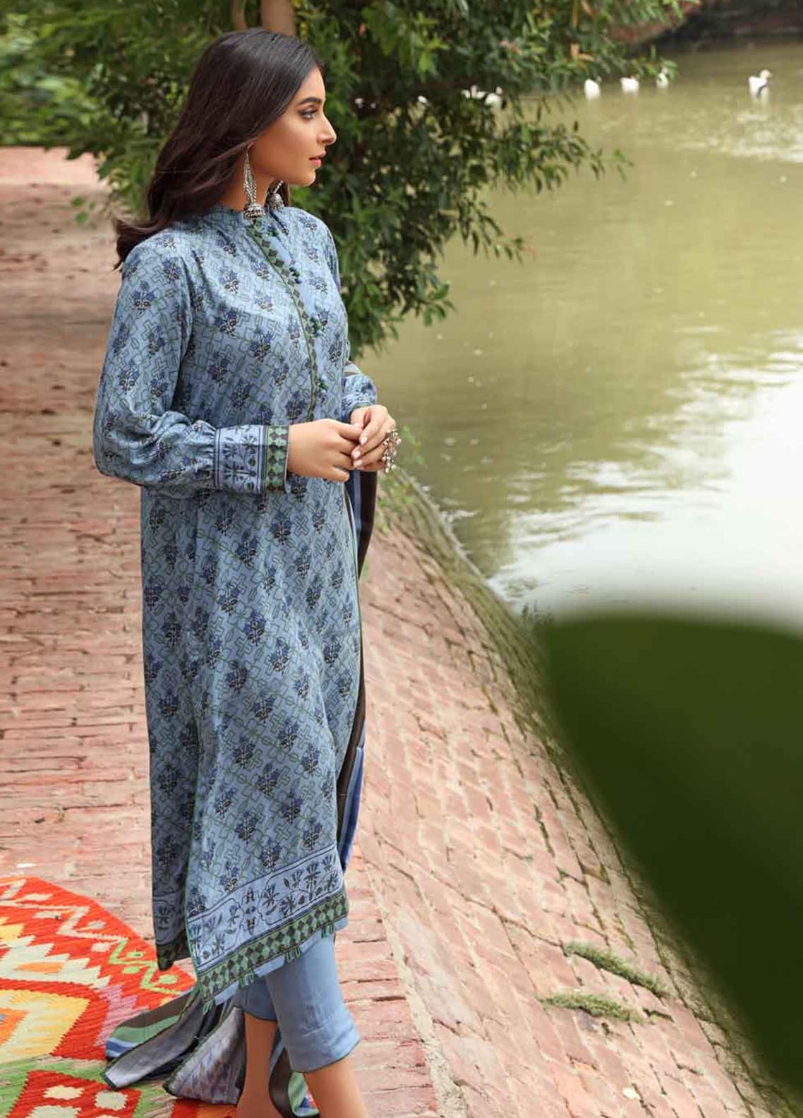 D#lt12011a Gulahmed Winter Collection 1021 D#lt12011a Gulahmed Winter Collection 1021