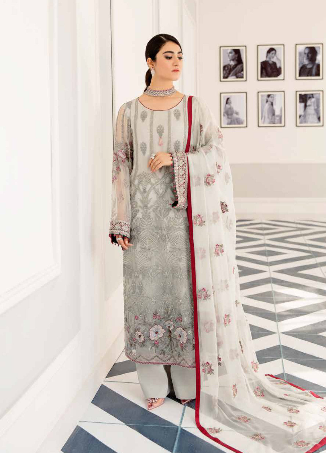 Safeera By Flossie Embroidered Chiffon Unstitched 3 Piece Suit - 06 Safeera By Flossie Embroidered Chiffon Unstitched 3 Piece Suit - 06