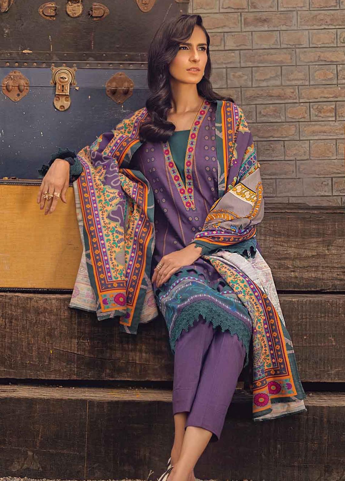 D#cs12001b Gulahmed Fall Winter Collection 921 D#cs12001b Gulahmed Fall Winter Collection 921