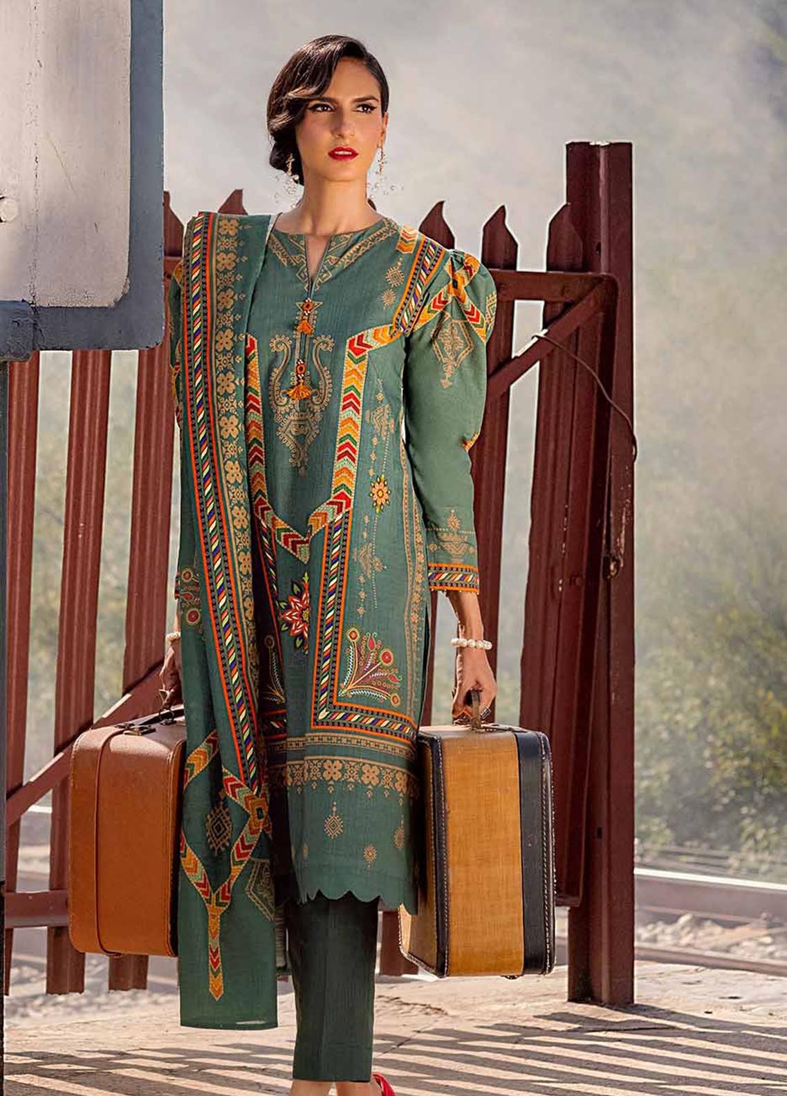 D#k12026b Gulahmed Winter Collection 1021 D#k12026b Gulahmed Winter Collection 1021