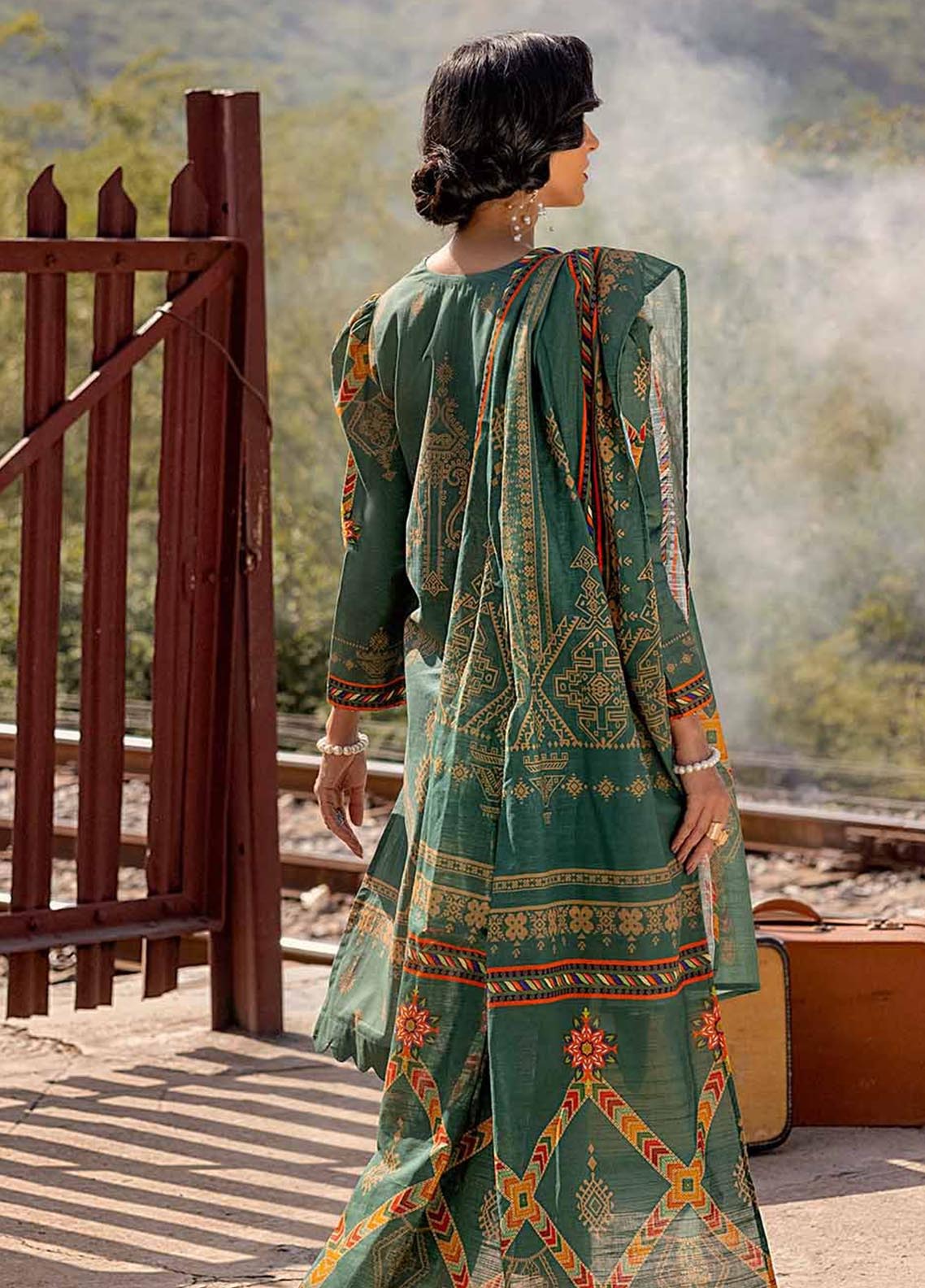 D#k12026b Gulahmed Winter Collection 1021 D#k12026b Gulahmed Winter Collection 1021