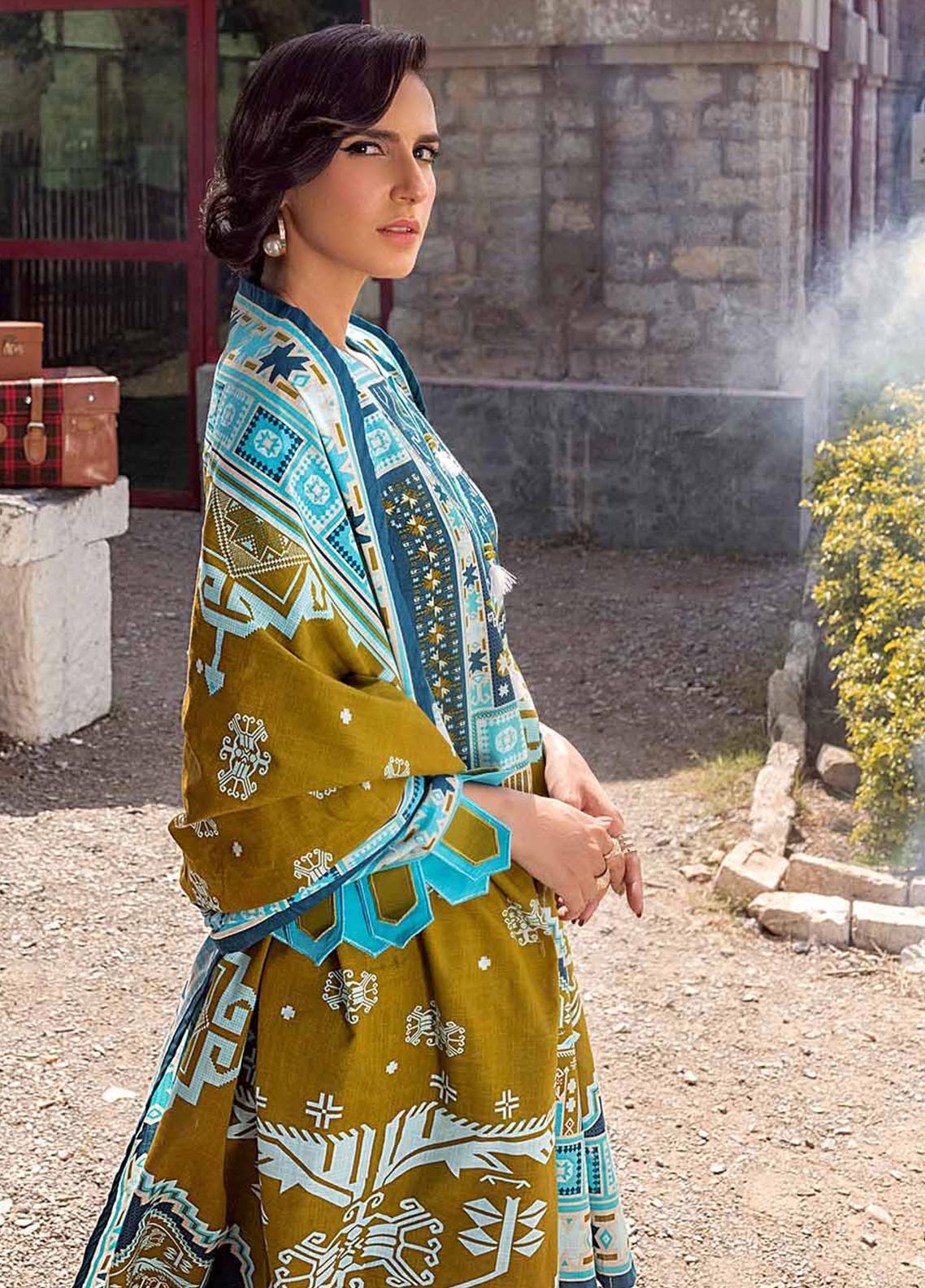 D#k12028a Gulahmed Winter Collection 1021 D#k12028a Gulahmed Winter Collection 1021