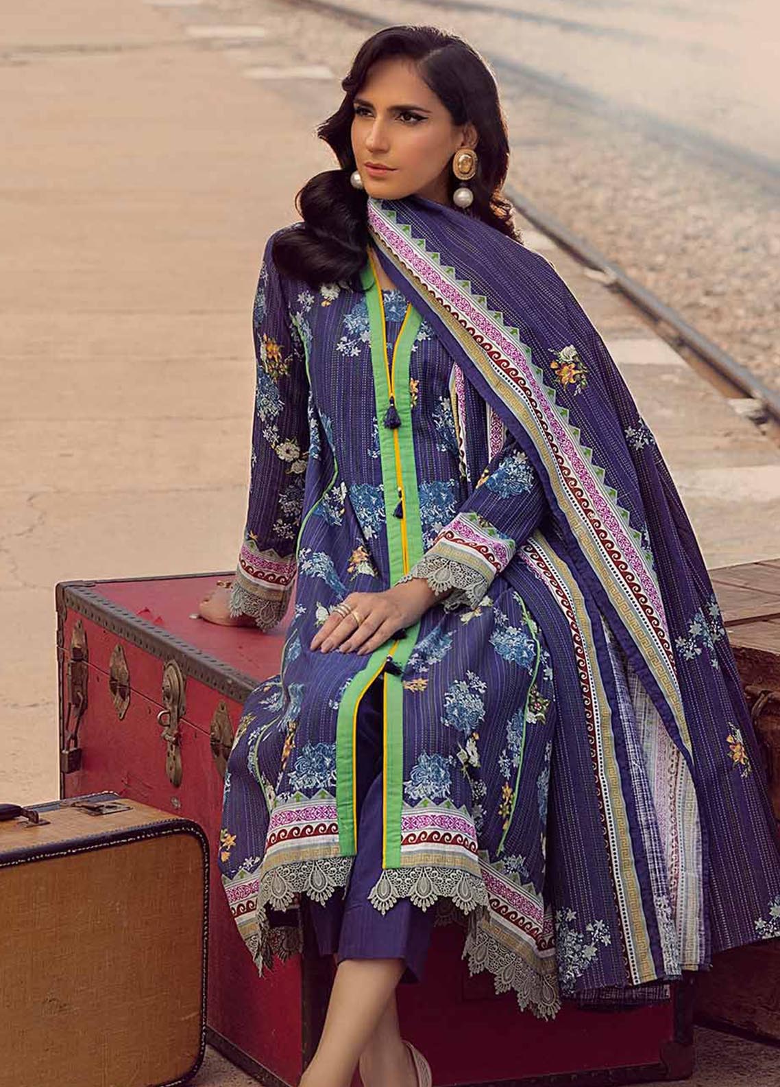 D#k12033b Gulahmed Winter Collection 1021 D#k12033b Gulahmed Winter Collection 1021