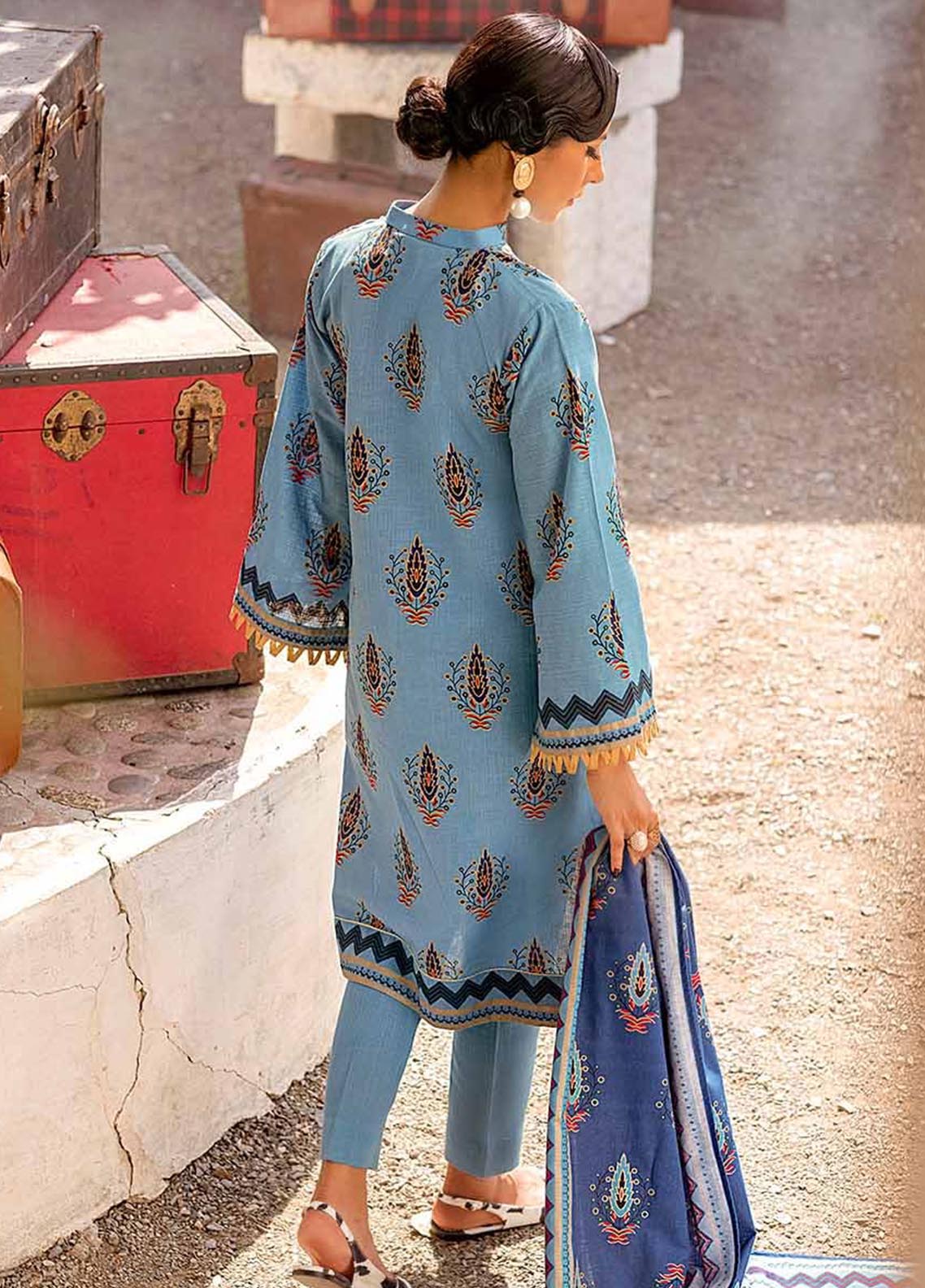 D#k12029a Gulahmed Winter Collection 1021 D#k12029a Gulahmed Winter Collection 1021