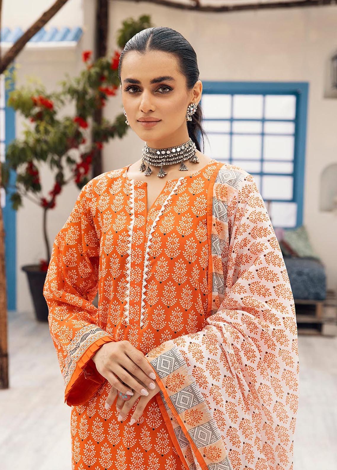 D#RG32097 GulAhmed Regalia Printed Lawn Collection 1022 D#RG32097 GulAhmed Regalia Printed Lawn Collection 1022