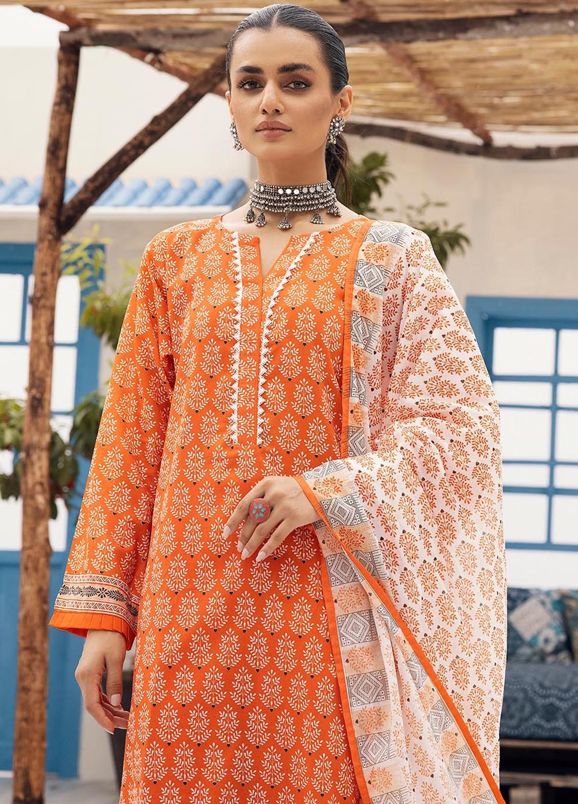 D#RG32097 GulAhmed Regalia Printed Lawn Collection 1022 D#RG32097 GulAhmed Regalia Printed Lawn Collection 1022