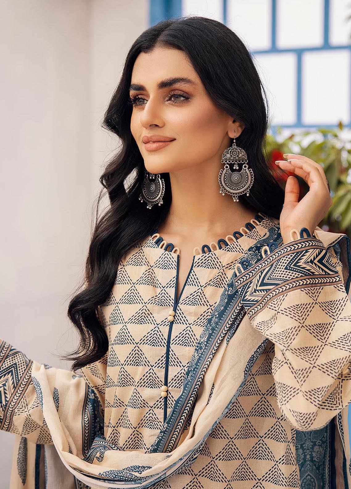 D#RG32023 GulAhmed Regalia Printed Lawn Collection 1022 D#RG32023 GulAhmed Regalia Printed Lawn Collection 1022