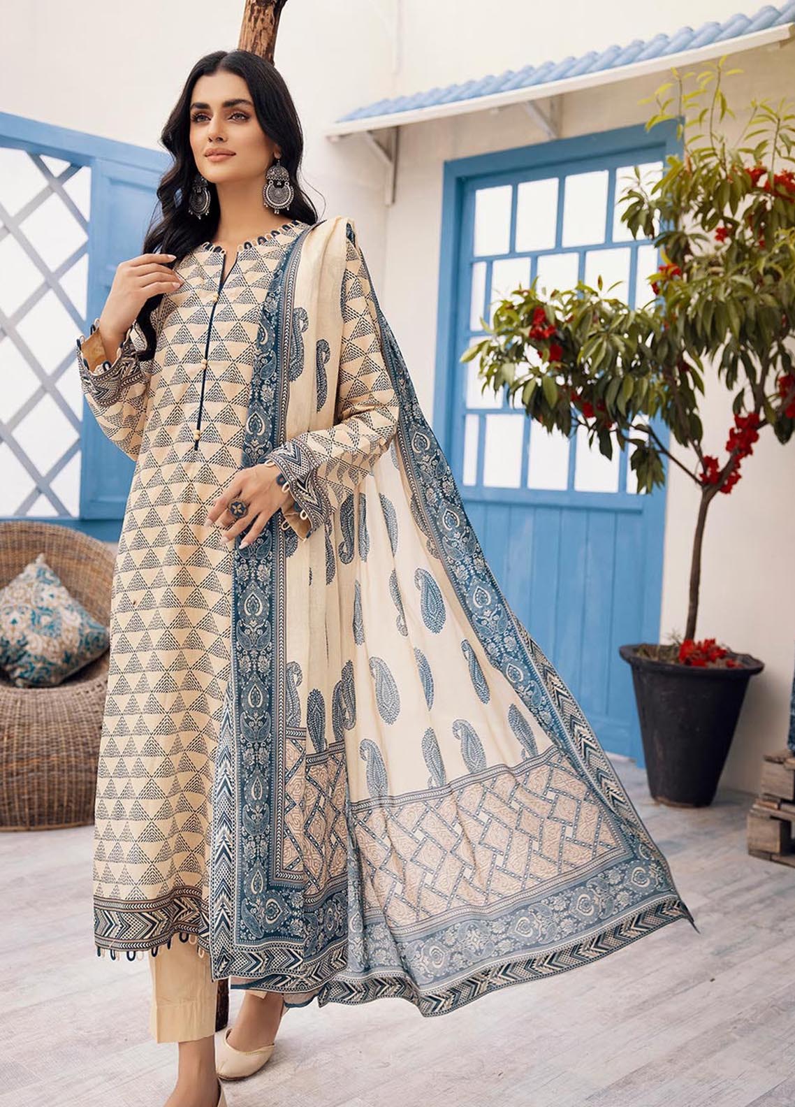 D#RG32023 GulAhmed Regalia Printed Lawn Collection 1022 D#RG32023 GulAhmed Regalia Printed Lawn Collection 1022