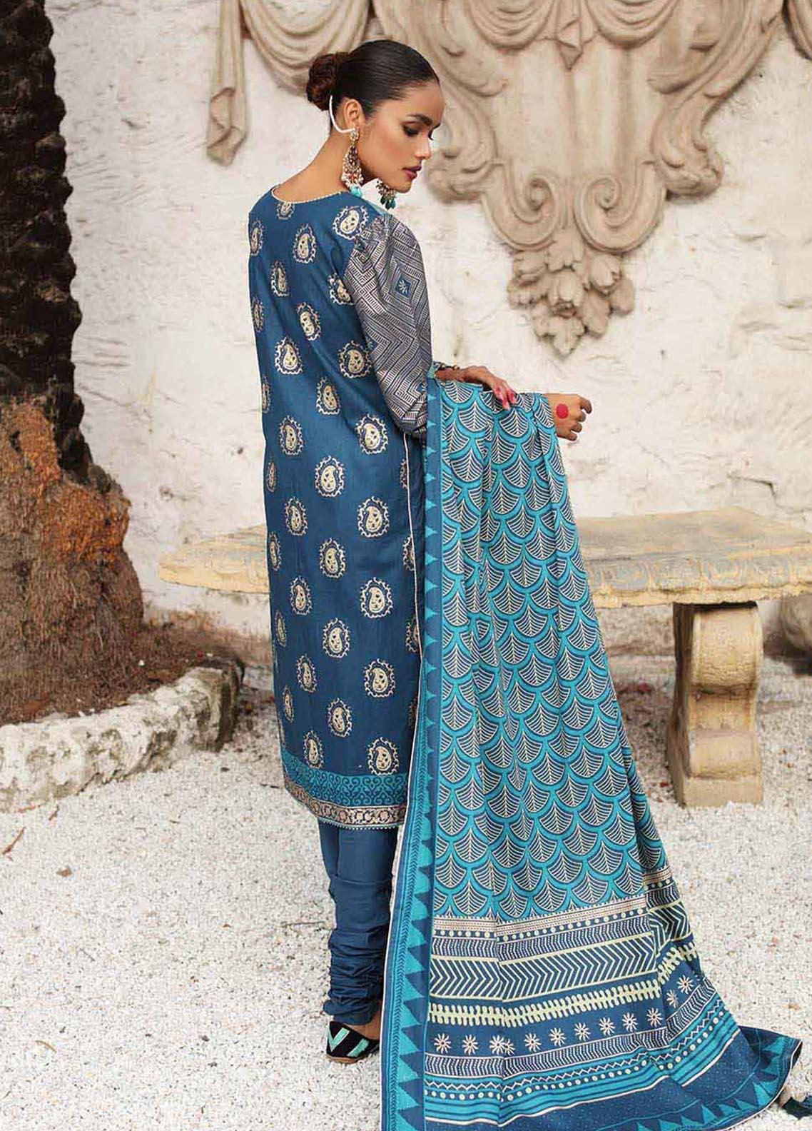 D#WS12002A GulAhmed Winter Collection 1022 D#WS12002A GulAhmed Winter Collection 1022