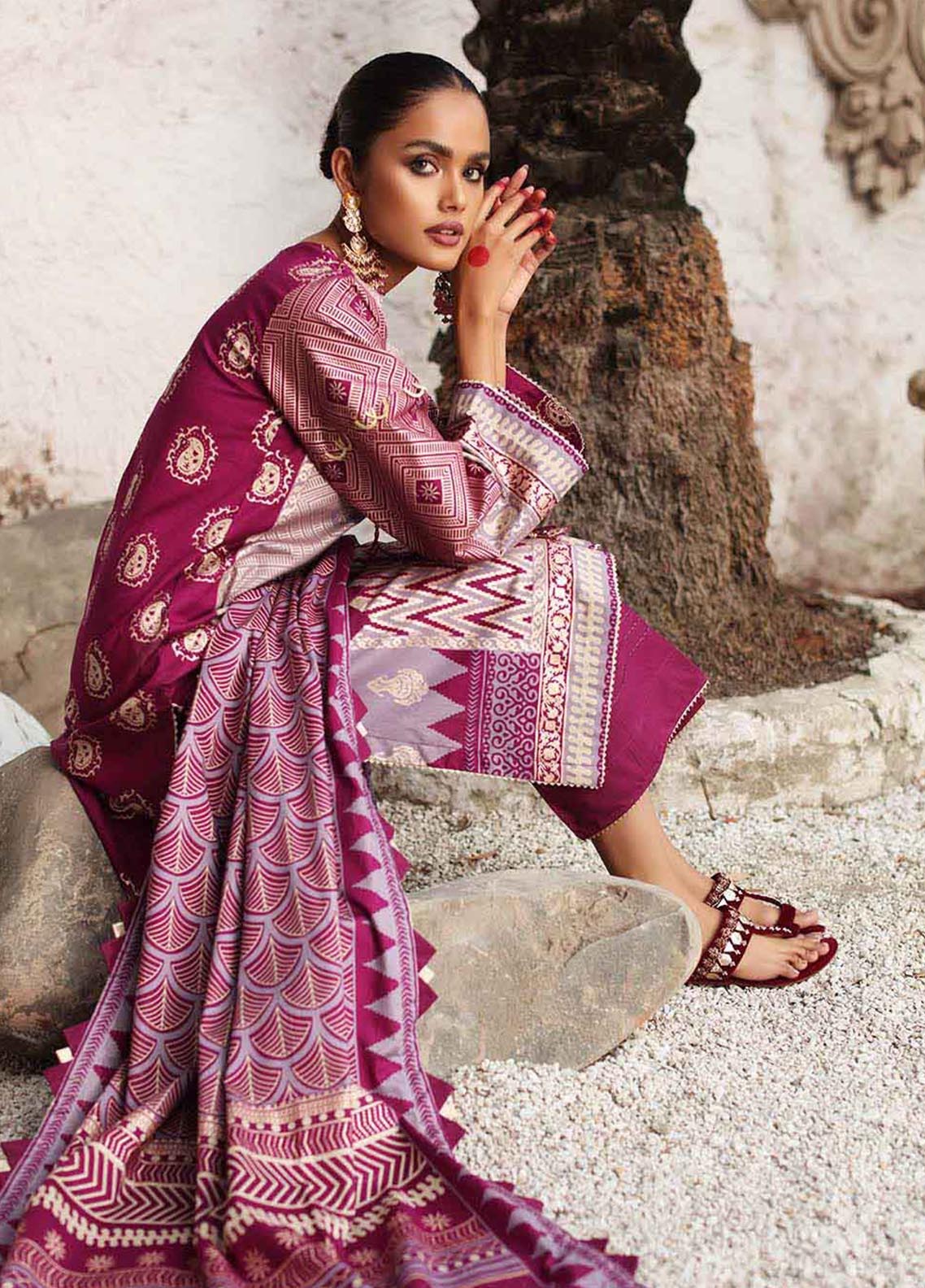 D#WS12002B GulAhmed Winter Collection 1022 D#WS12002B GulAhmed Winter Collection 1022