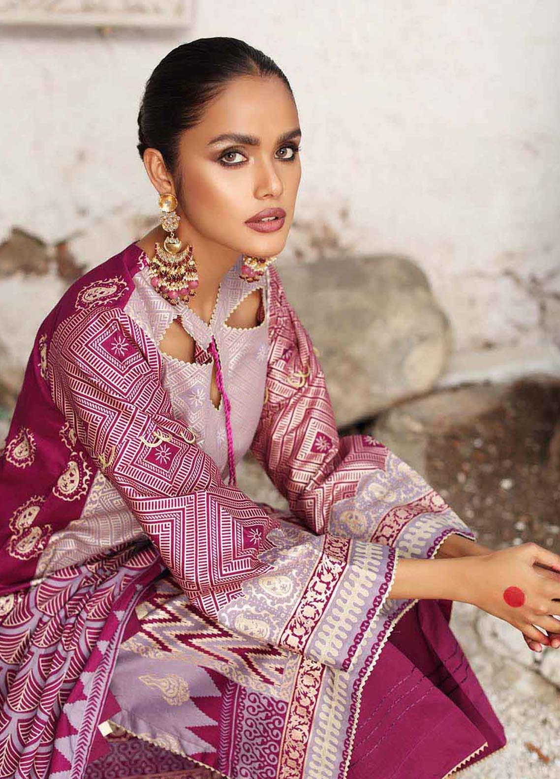 D#WS12002B GulAhmed Winter Collection 1022 D#WS12002B GulAhmed Winter Collection 1022