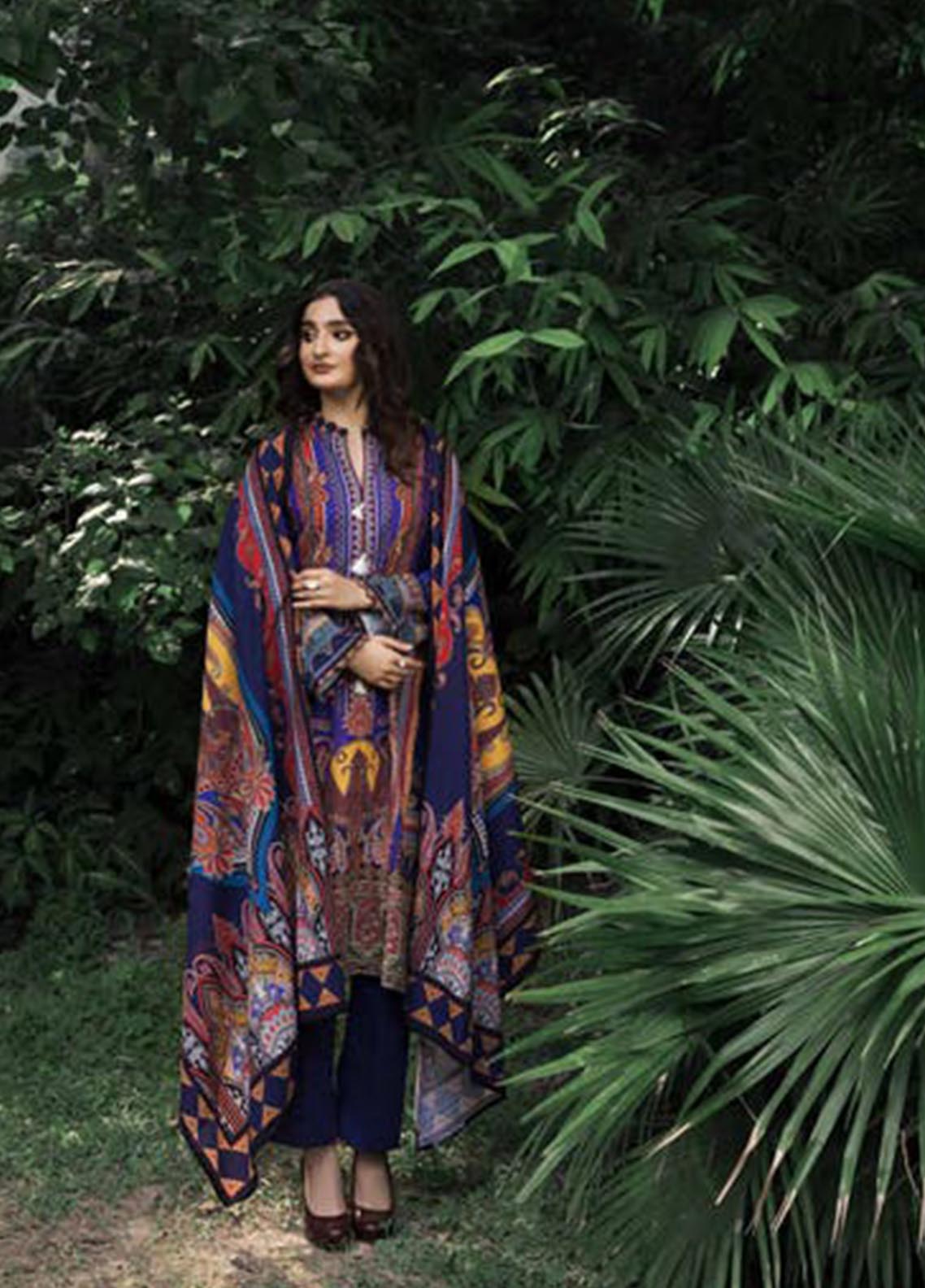 D#WR22031 GulAhmed Regalia Printed Khaddar Collection 1022 D#WR22031 GulAhmed Regalia Printed Khaddar Collection 1022