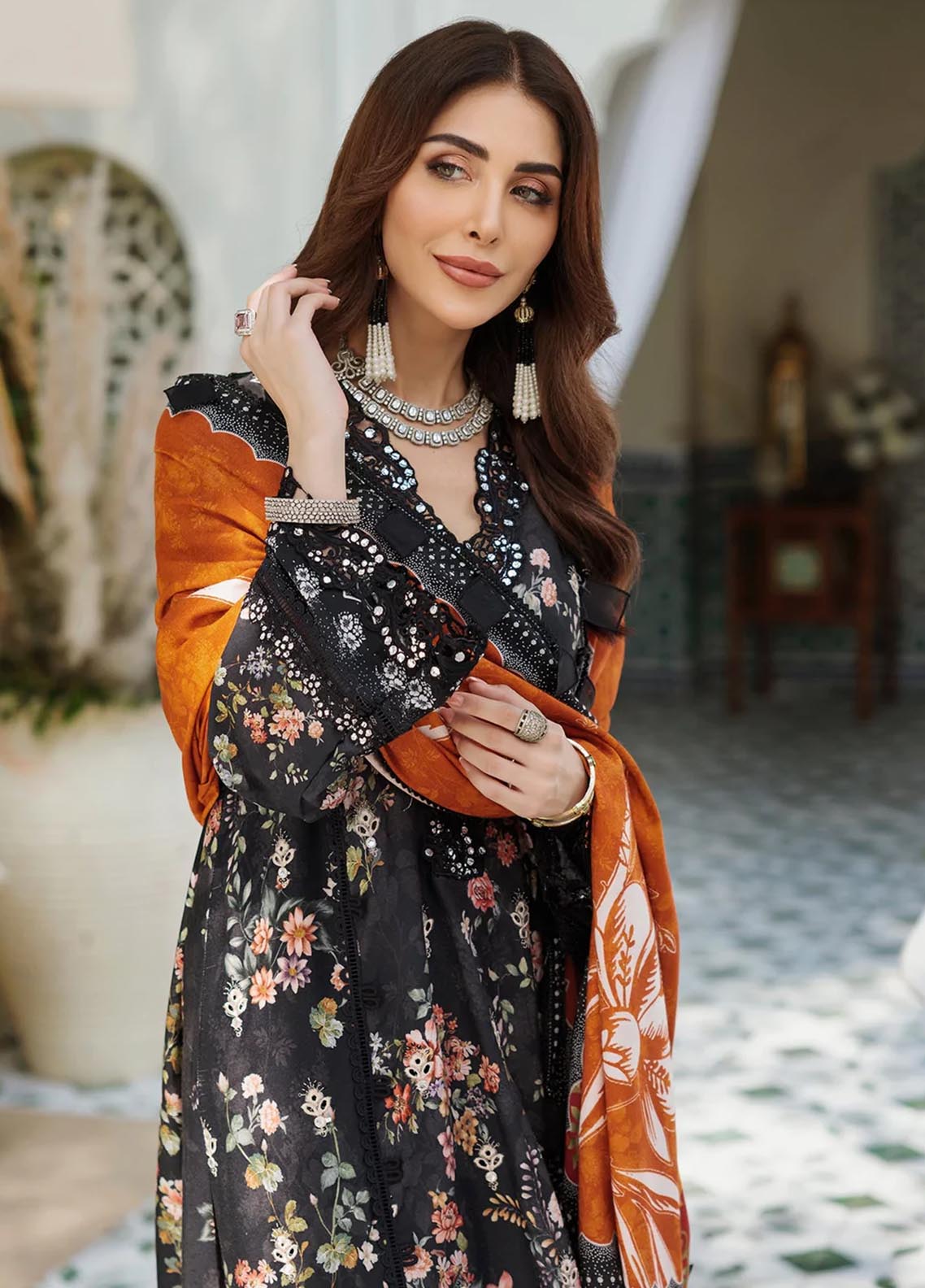 D#1A Noor By Saadia Asad Luxury Chikankari Lawn Collection 323 D#1A Noor By Saadia Asad Luxury Chikankari Lawn Collection 323