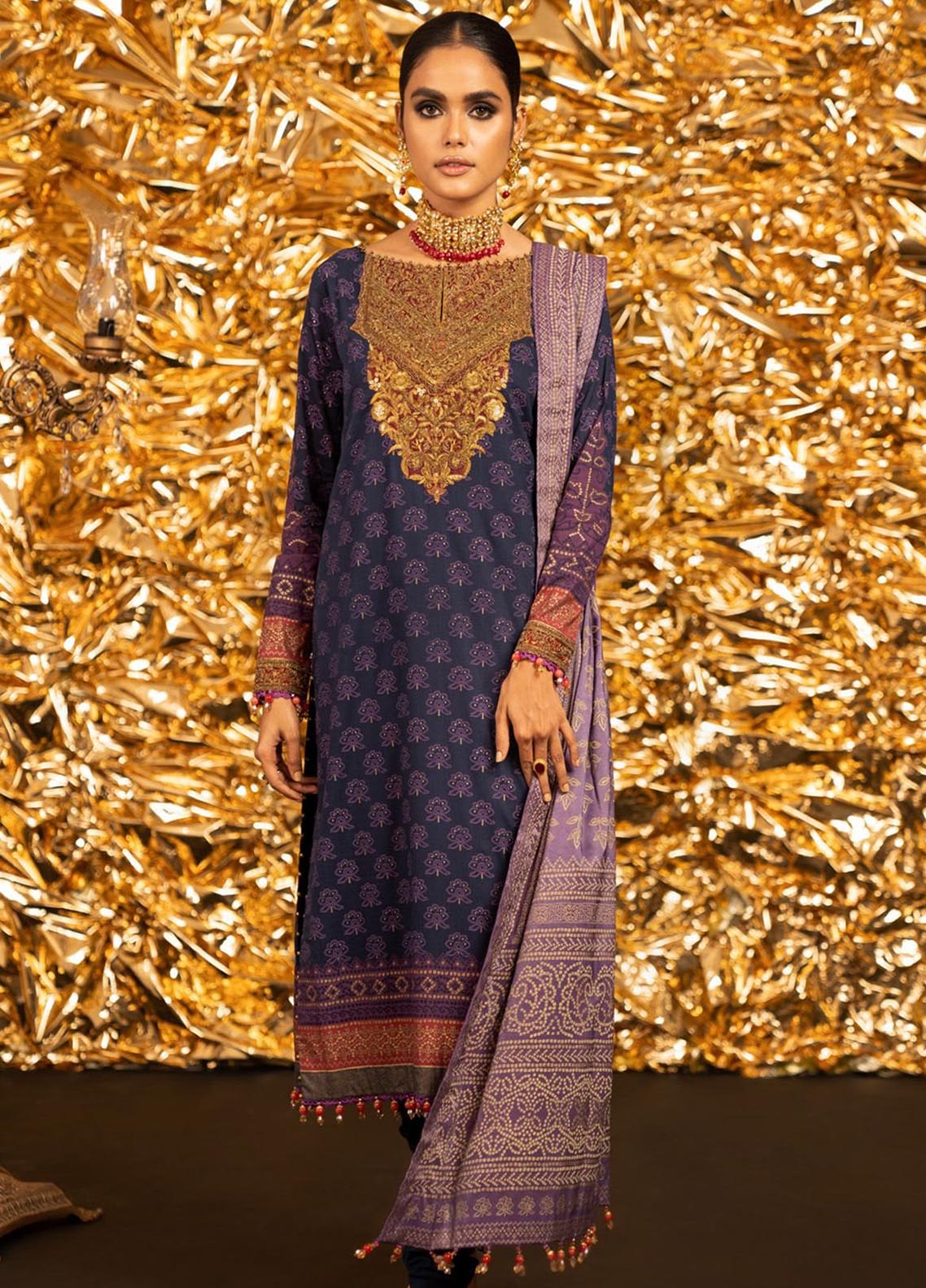 D#14E AlKaram Festive Winter Collection 1122 3Pc D#14E AlKaram Festive Winter Collection 1122 3Pc