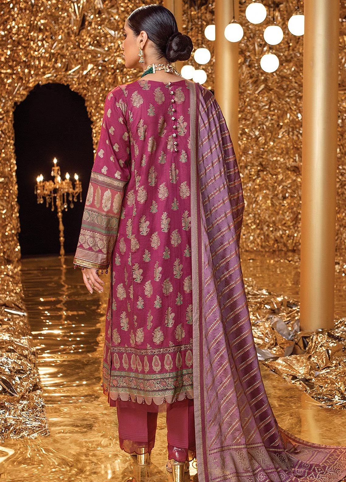 D#21H AlKaram Festive Winter Collection 1122 2Pc D#21H AlKaram Festive Winter Collection 1122 2Pc
