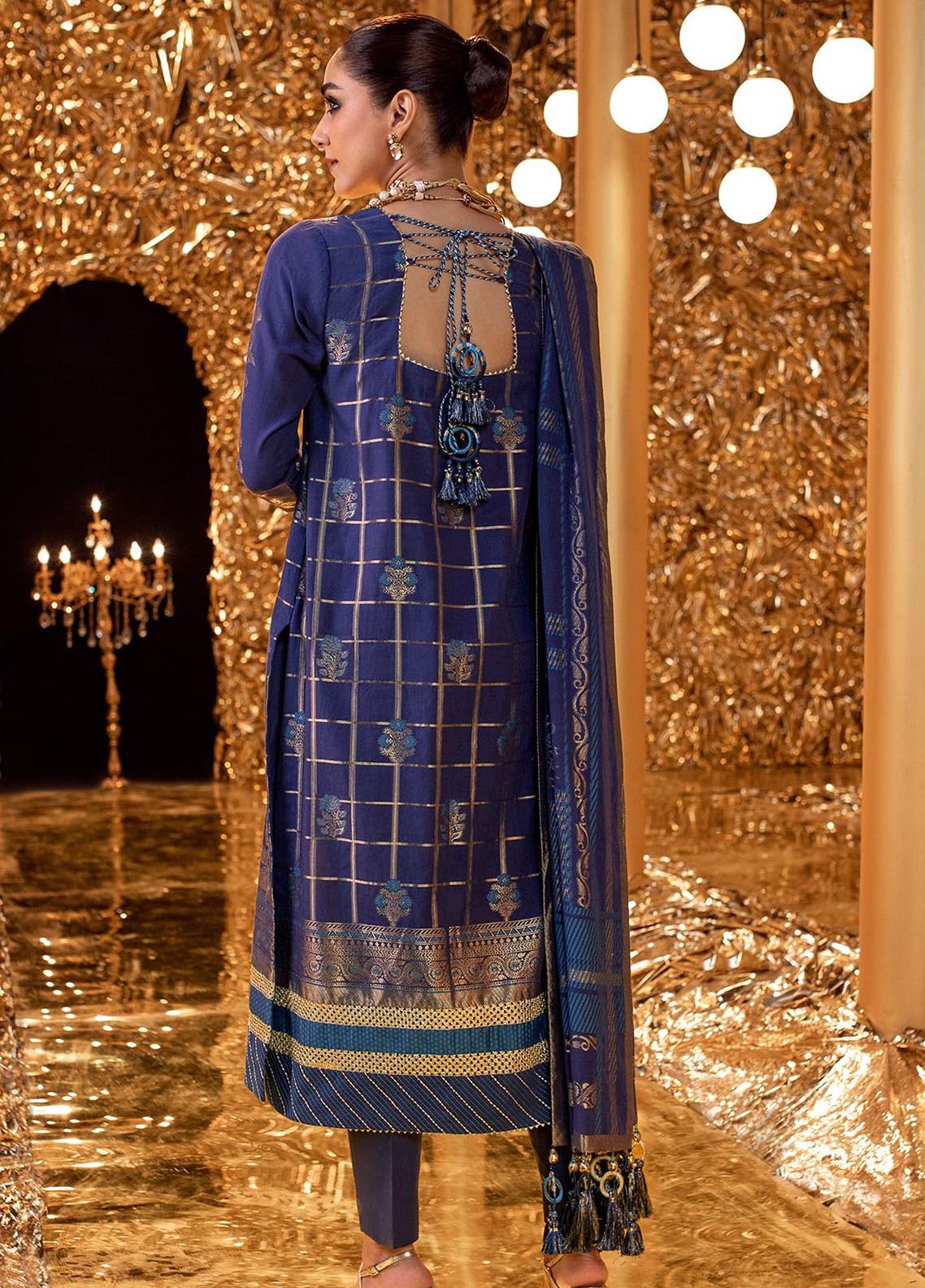 D#5B AlKaram Festive Winter Collection 1122 3Pc D#5B AlKaram Festive Winter Collection 1122 3Pc