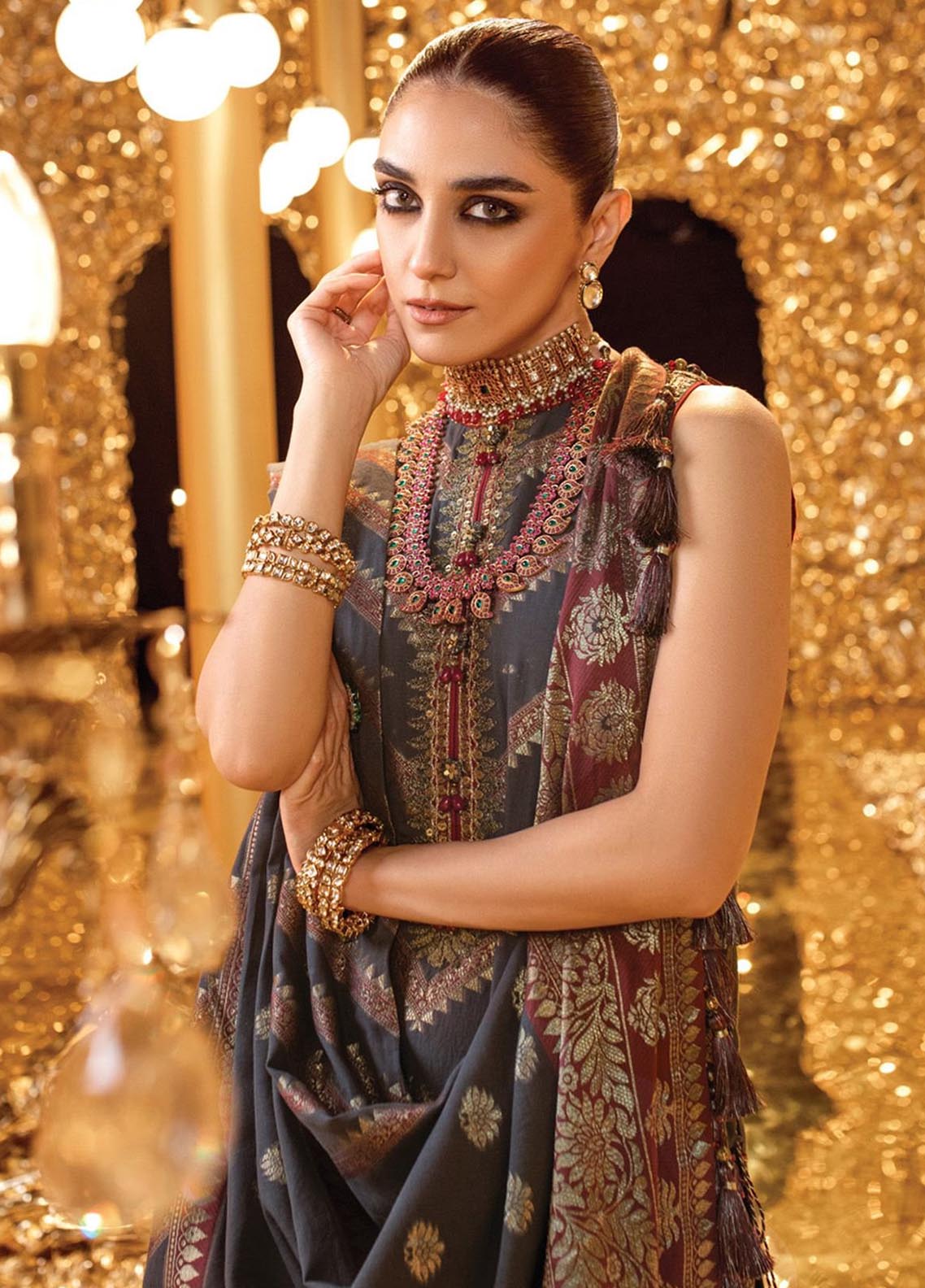 D#7B AlKaram Festive Winter Collection 1122 3Pc D#7B AlKaram Festive Winter Collection 1122 3Pc