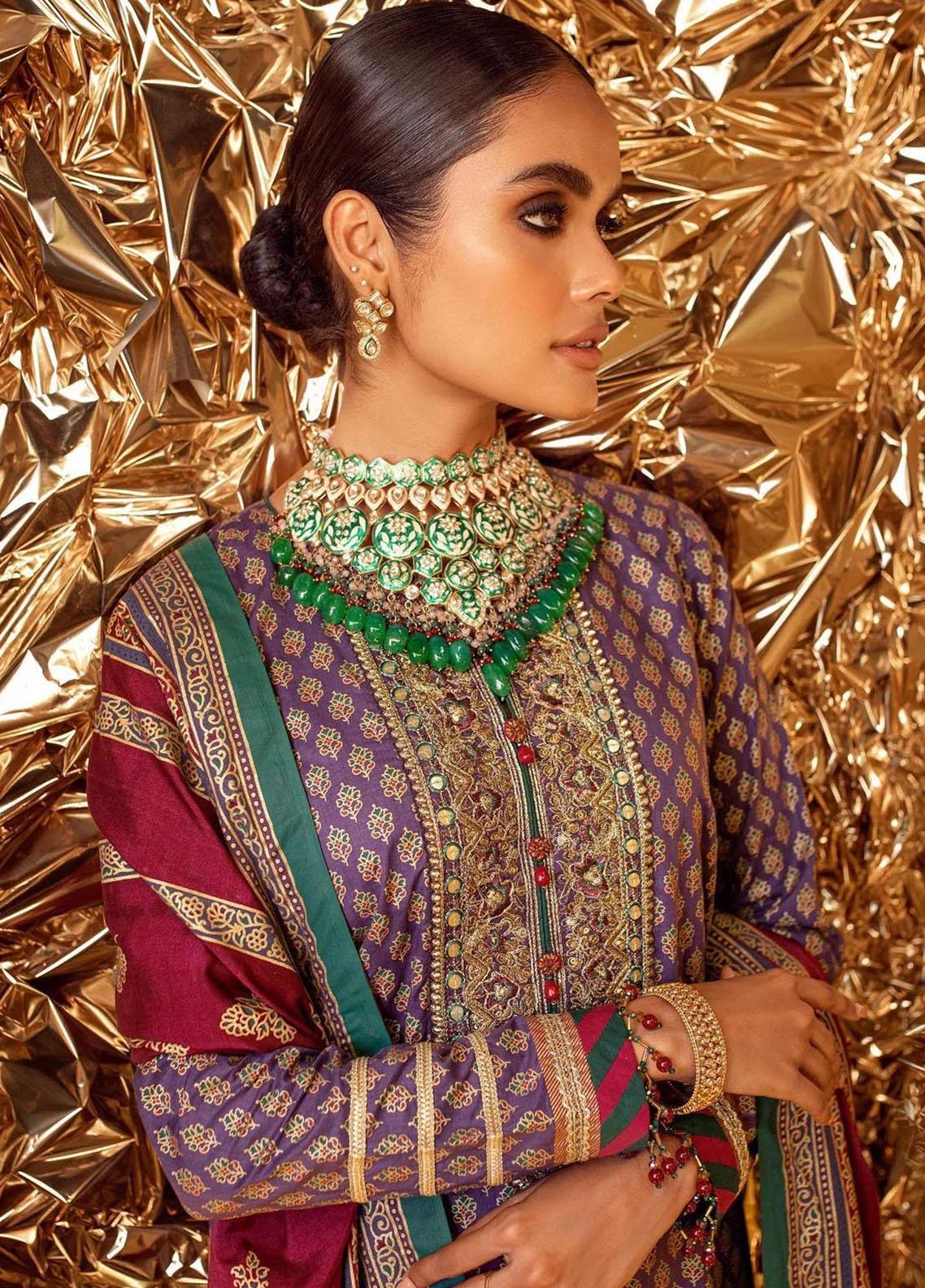 D#20H AlKaram Festive Winter Collection 1122 2Pc D#20H AlKaram Festive Winter Collection 1122 2Pc
