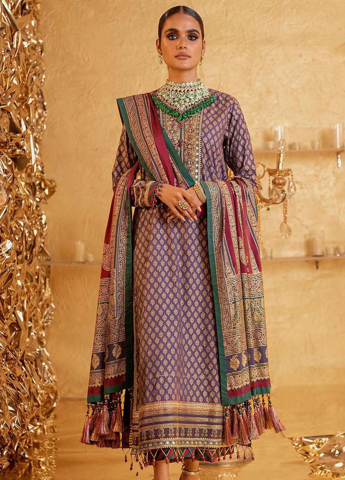 D#20H AlKaram Festive Winter Collection 1122 2Pc D#20H AlKaram Festive Winter Collection 1122 2Pc