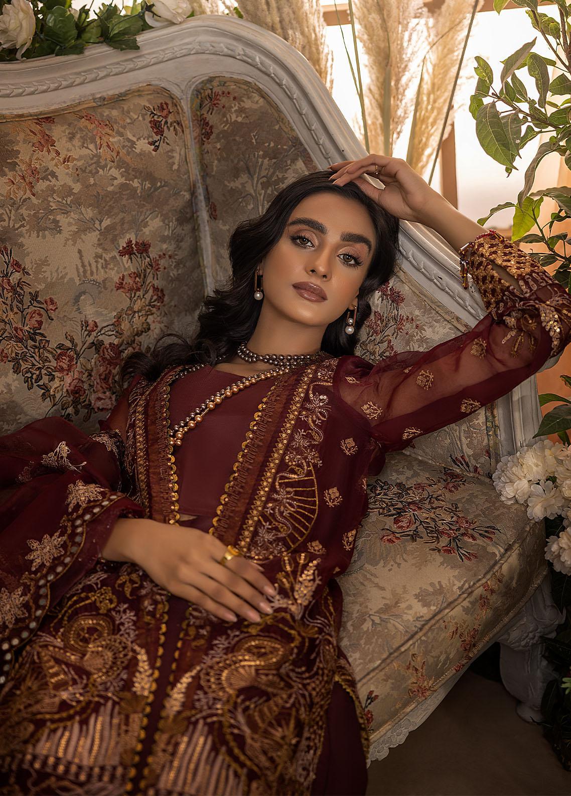 Nikhaar By Awwal Embroidered Organza Unstitched 4 Piece Suit - 04 Nikhaar By Awwal Embroidered Organza Unstitched 4 Piece Suit - 04