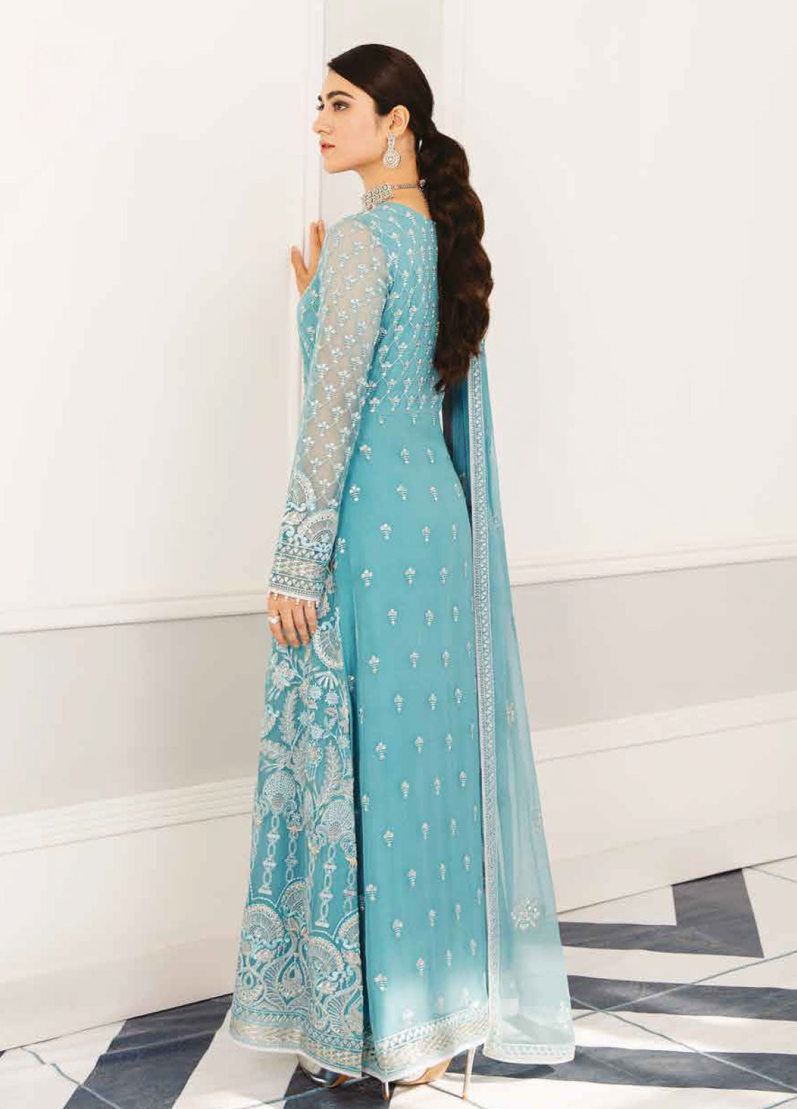 Safeera By Flossie Embroidered Chiffon Unstitched 3 Piece Suit - 08 Safeera By Flossie Embroidered Chiffon Unstitched 3 Piece Suit - 08