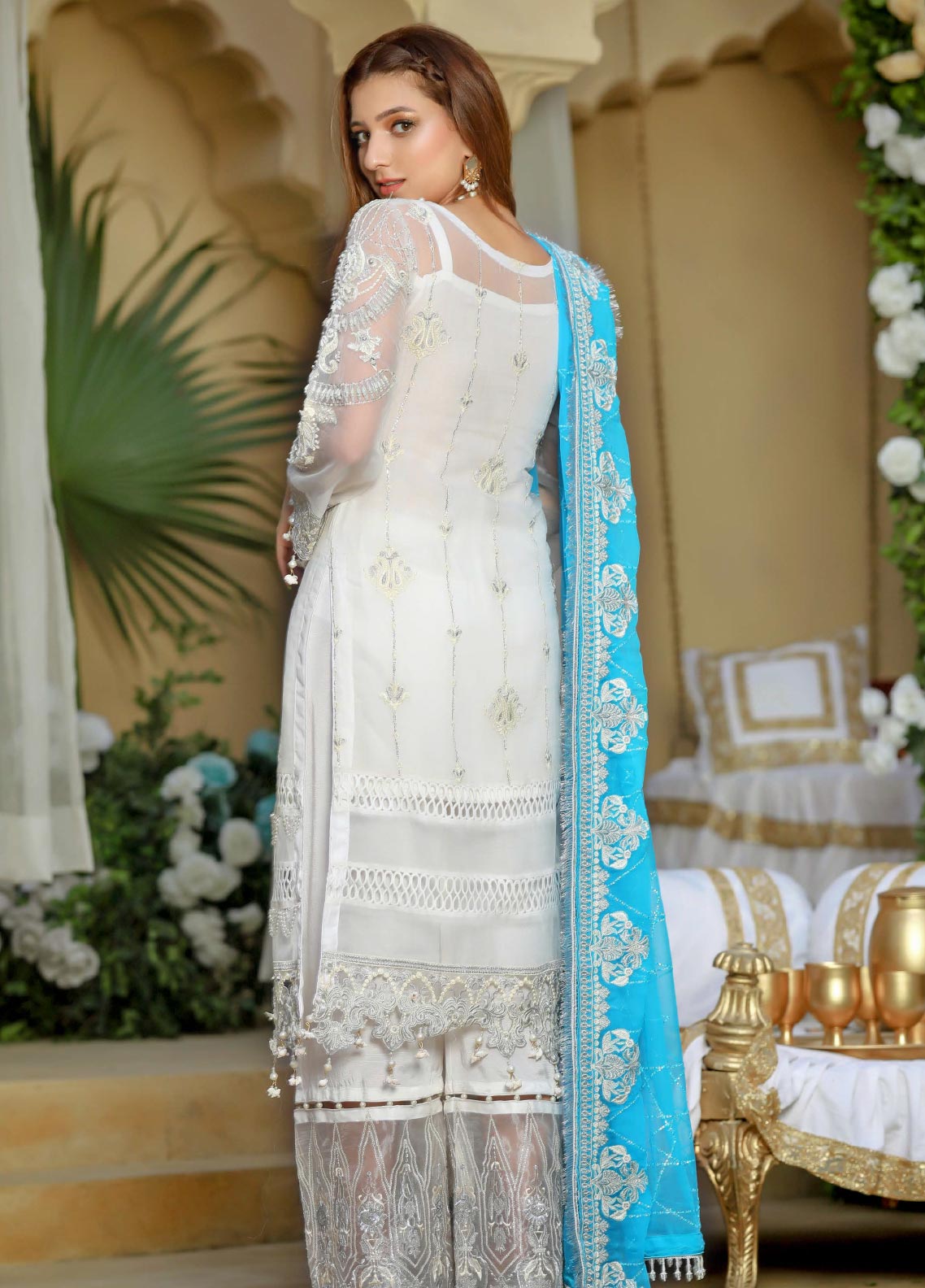 Areesha Embroidered Organza Unstitched 3 Piece Suit - 08 Areesha Embroidered Organza Unstitched 3 Piece Suit - 08
