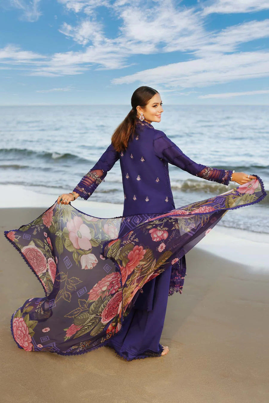 D#3B Noor By Saadia Asad Luxury Chikankari Lawn Collection 323 D#3B Noor By Saadia Asad Luxury Chikankari Lawn Collection 323