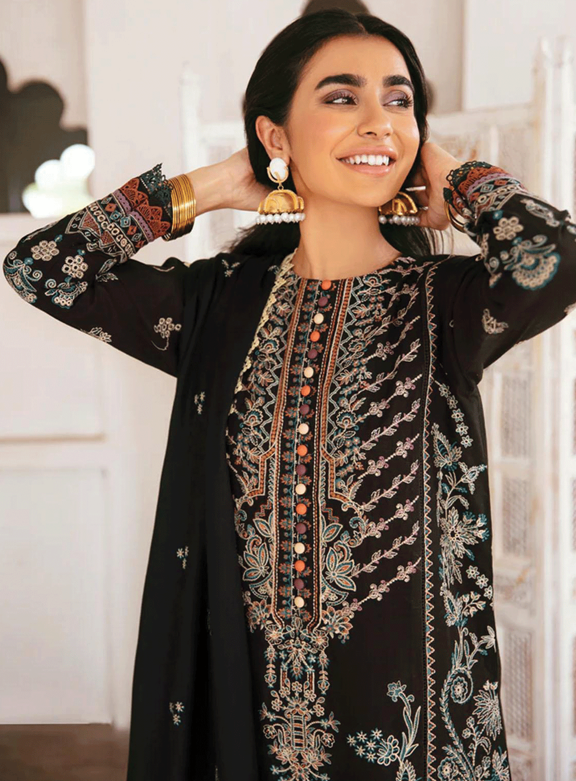 Afsanay By Florent Embroidered Khaddar Unstitched 3 Piece Suit - FL23AK FLK-2A Afsanay By Florent Embroidered Khaddar Unstitched 3 Piece Suit - FL23AK FLK-2A