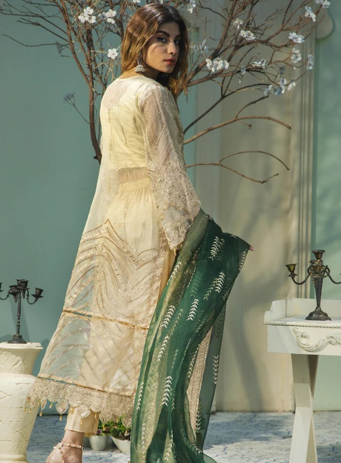 Areesha Embroidered Organza Unstitched 3 Piece Suit - ARE24EP 08 SKIN BONE Areesha Embroidered Organza Unstitched 3 Piece Suit - ARE24EP 08 SKIN BONE