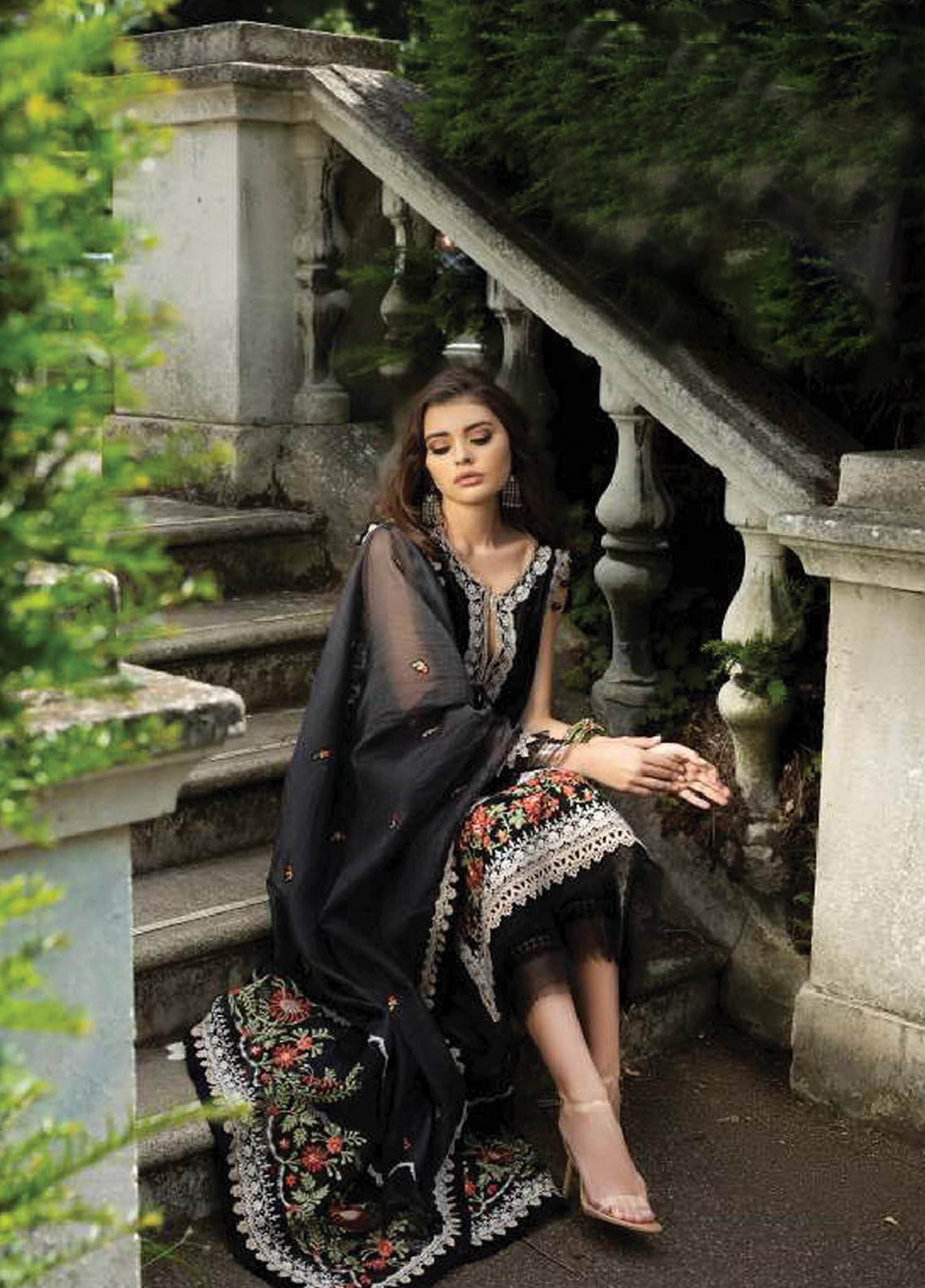 D#6A Sobia Nazir Vital Emb Lawn Collection 223 D#6A Sobia Nazir Vital Emb Lawn Collection 223