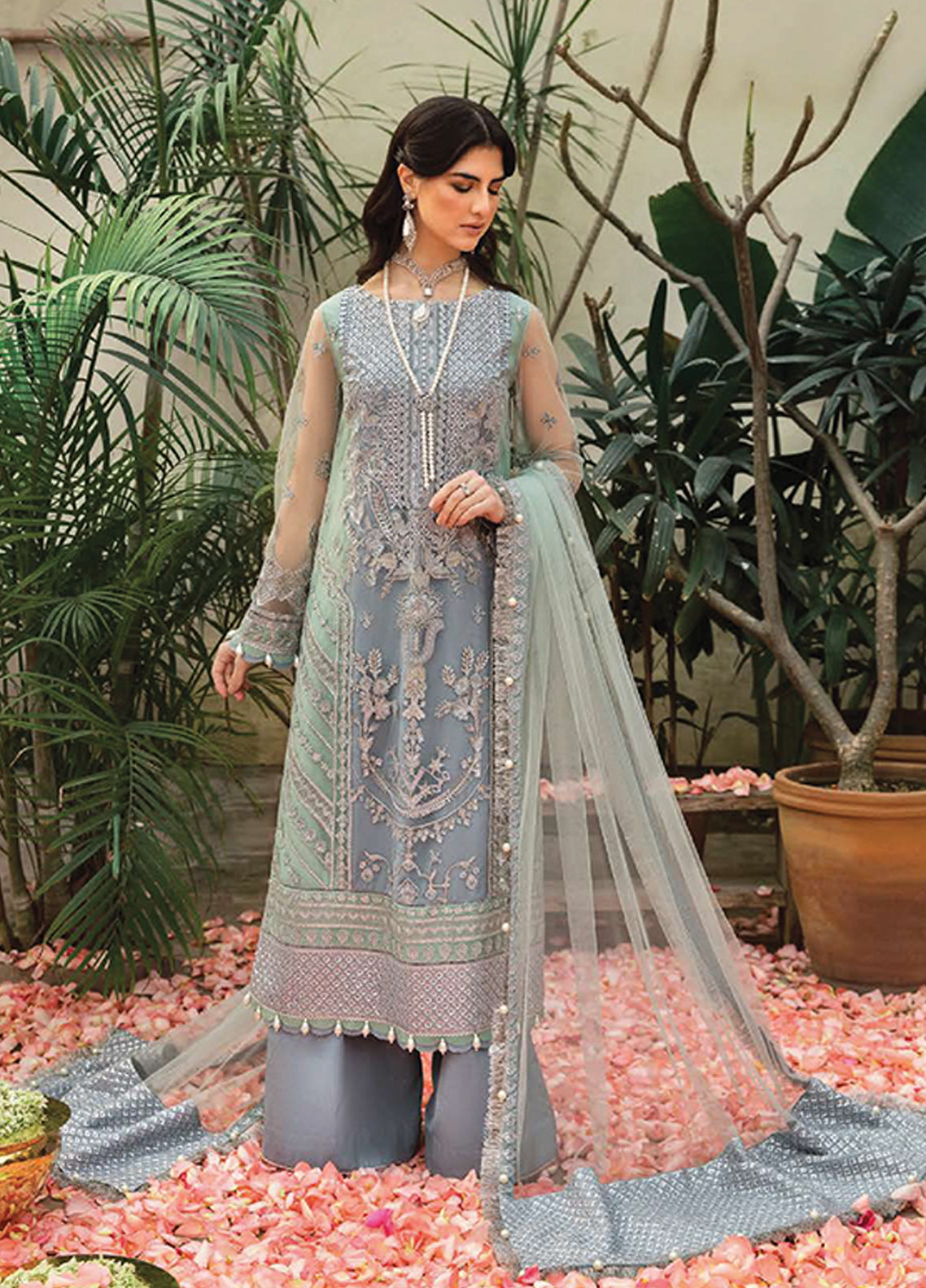Mehrbano Ayzel By Afrozeh Embroidered Chiffon Unstitched 3 Piece Suit - 09 Mehrbano Ayzel By Afrozeh Embroidered Chiffon Unstitched 3 Piece Suit - 09