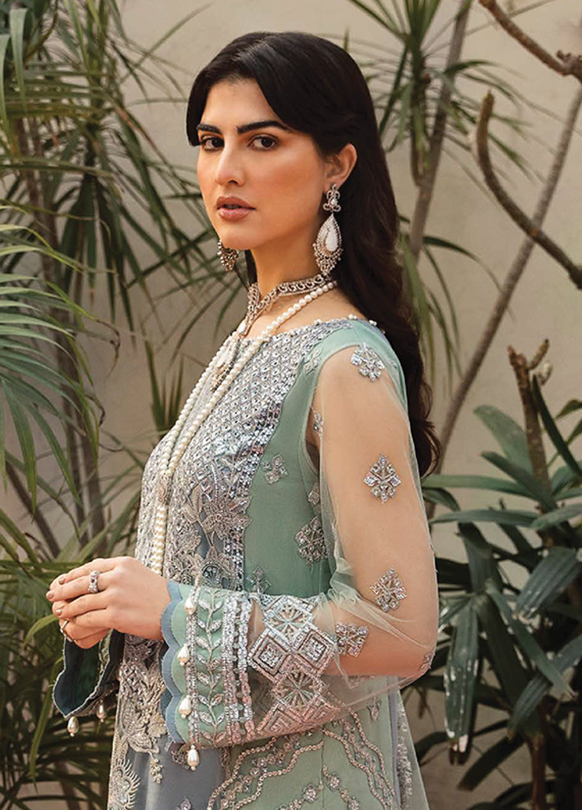 Mehrbano Ayzel By Afrozeh Embroidered Chiffon Unstitched 3 Piece Suit - 09 Mehrbano Ayzel By Afrozeh Embroidered Chiffon Unstitched 3 Piece Suit - 09