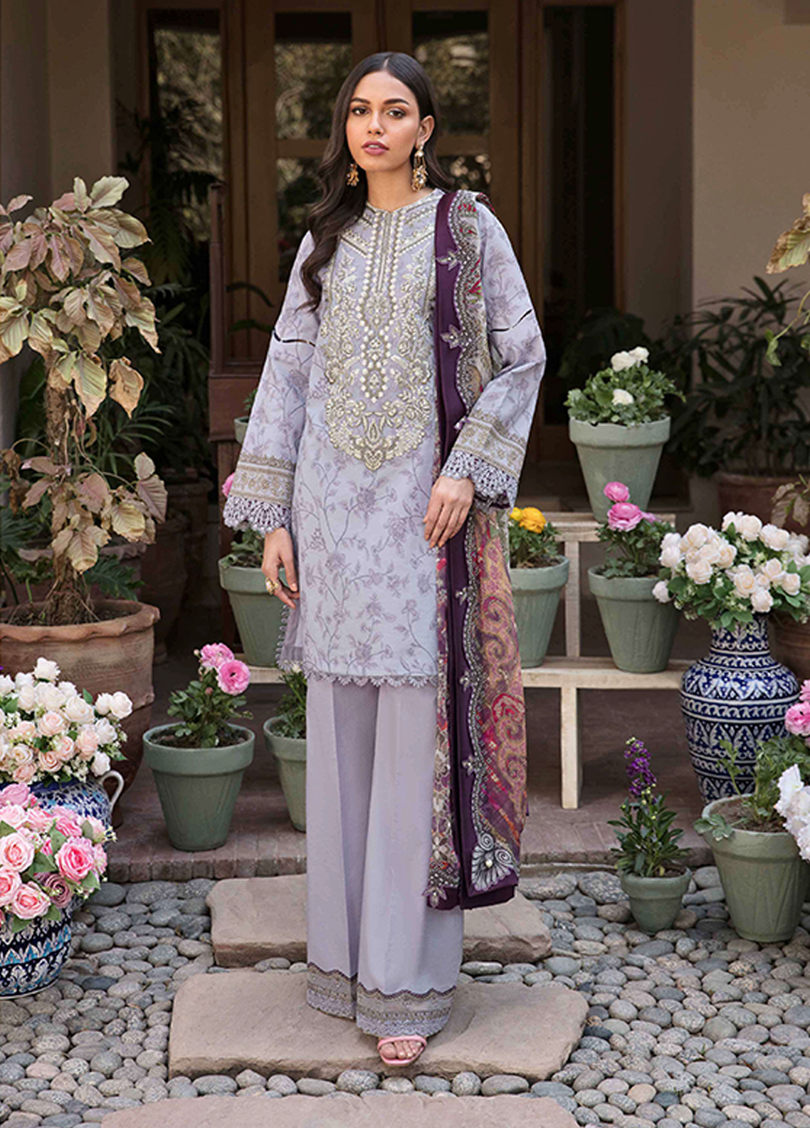 Afsanah By Seran Embroidered Lawn Unstitched 3 Piece Suit - 02 Afsanah By Seran Embroidered Lawn Unstitched 3 Piece Suit - 02