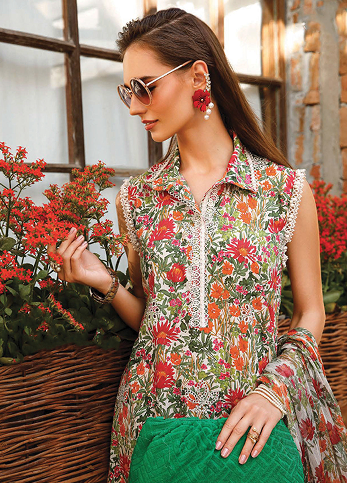 D#1708B Maria B M Print Emb Lawn Collection 223 D#1708B Maria B M Print Emb Lawn Collection 223