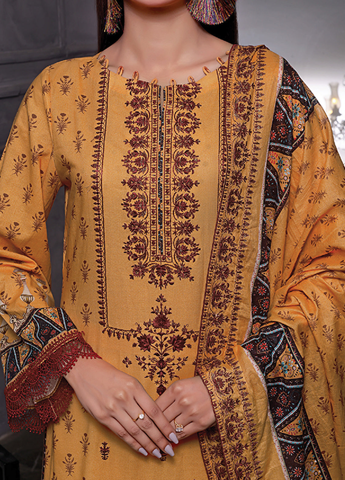 Misri By VS Textile Embroidered Lawn Unstitched 3 Piece Suit - 190 Misri By VS Textile Embroidered Lawn Unstitched 3 Piece Suit - 190