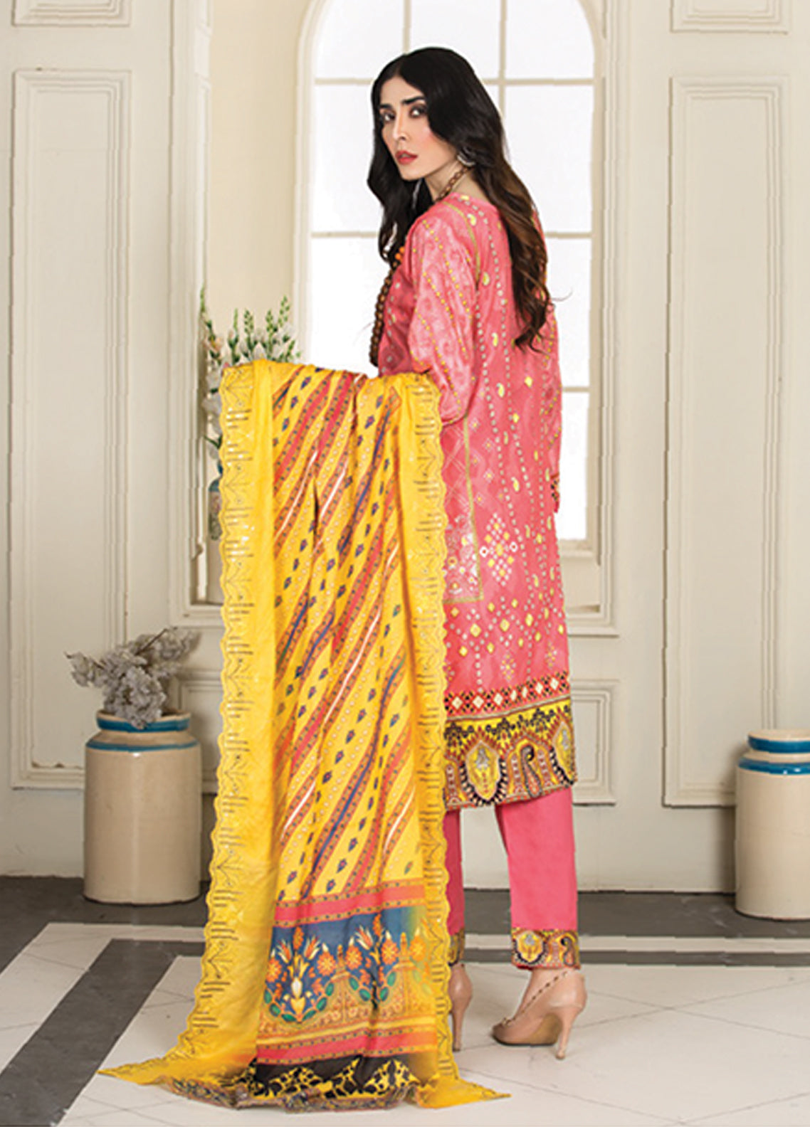 Riwaj By Afreen Embroidered Lawn Unstitched 3 Piece Suit - 04 Riwaj By Afreen Embroidered Lawn Unstitched 3 Piece Suit - 04