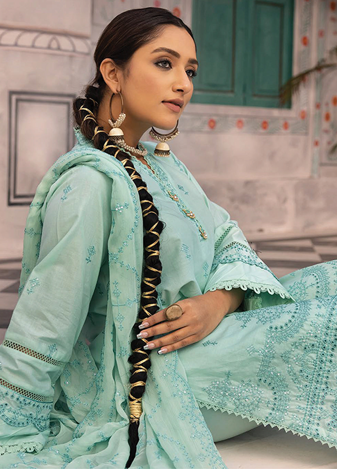 Azure By Aalaya Embroidered Lawn Unstitched 3 Piece Suit - 03 Azure By Aalaya Embroidered Lawn Unstitched 3 Piece Suit - 03