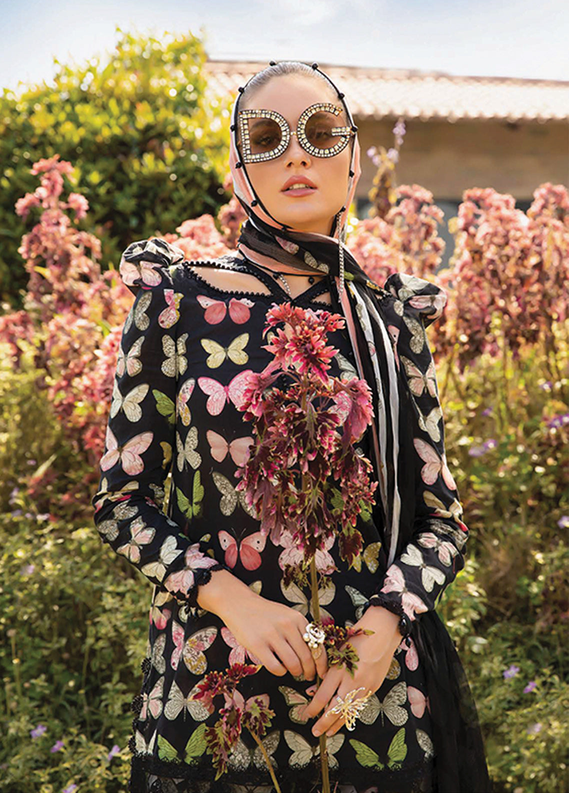 D#1701B Maria B M Print Emb Lawn Collection 223 D#1701B Maria B M Print Emb Lawn Collection 223