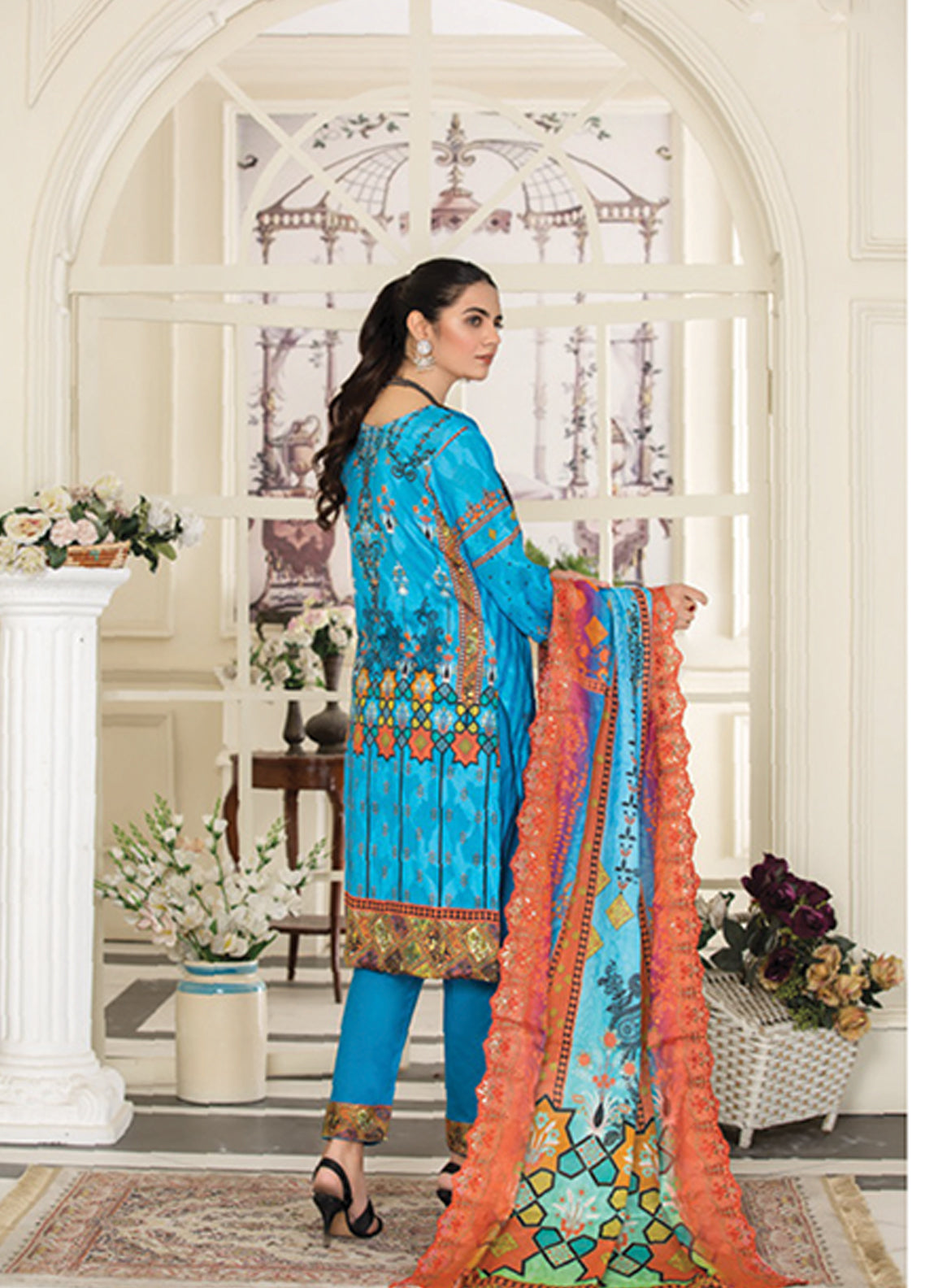 Riwaj By Afreen Embroidered Lawn Unstitched 3 Piece Suit - 01 Riwaj By Afreen Embroidered Lawn Unstitched 3 Piece Suit - 01