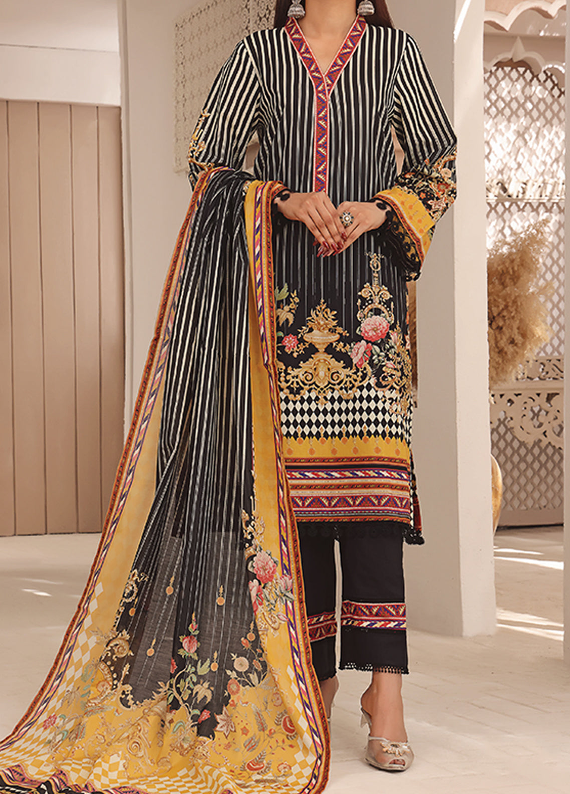 Misri By VS Textile Printed Lawn Unstitched 3 Piece Suit - 06 Misri By VS Textile Printed Lawn Unstitched 3 Piece Suit - 06