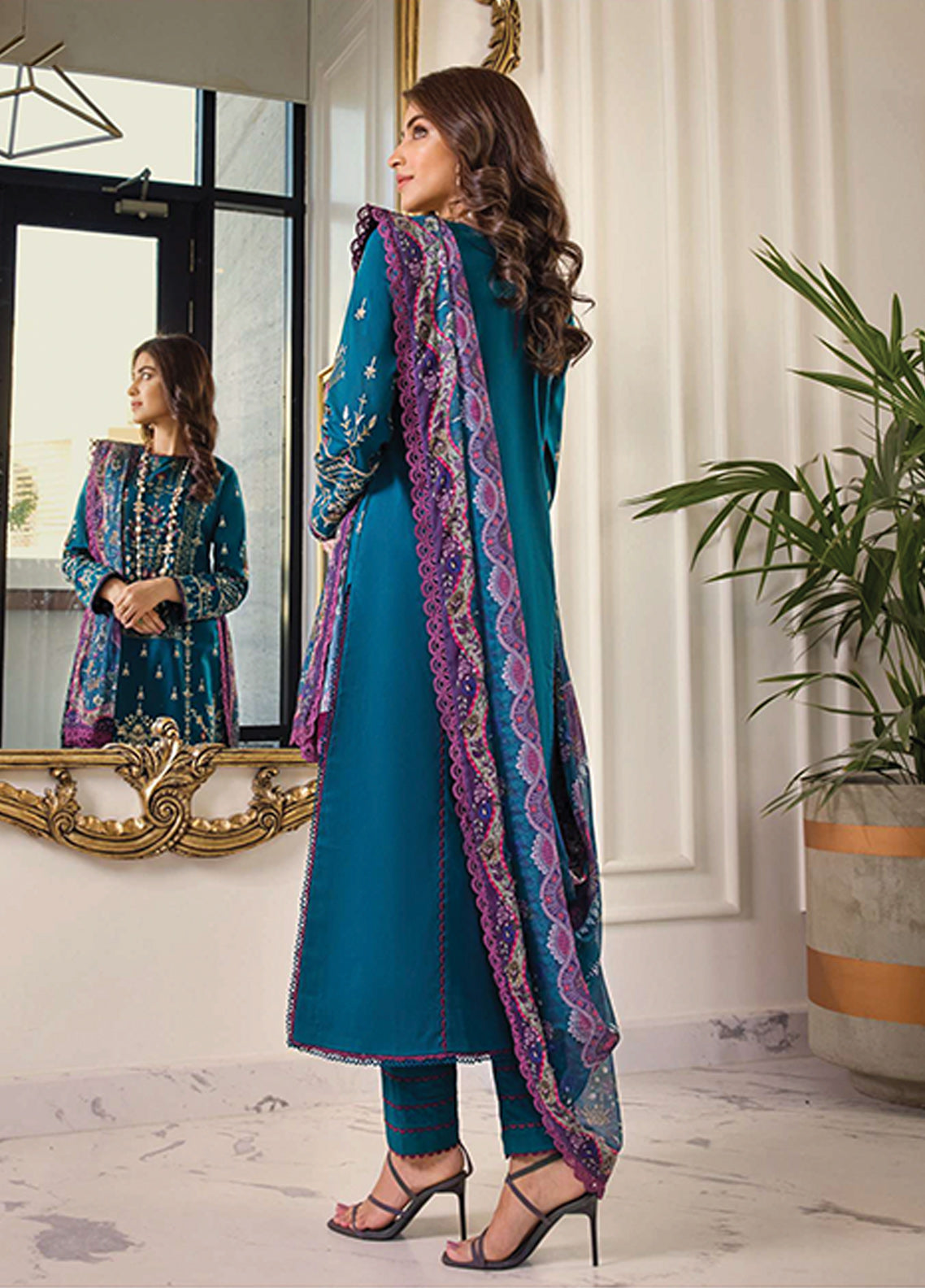D#15 Asim Jofa Rania Emb Collection 223 D#15 Asim Jofa Rania Emb Collection 223