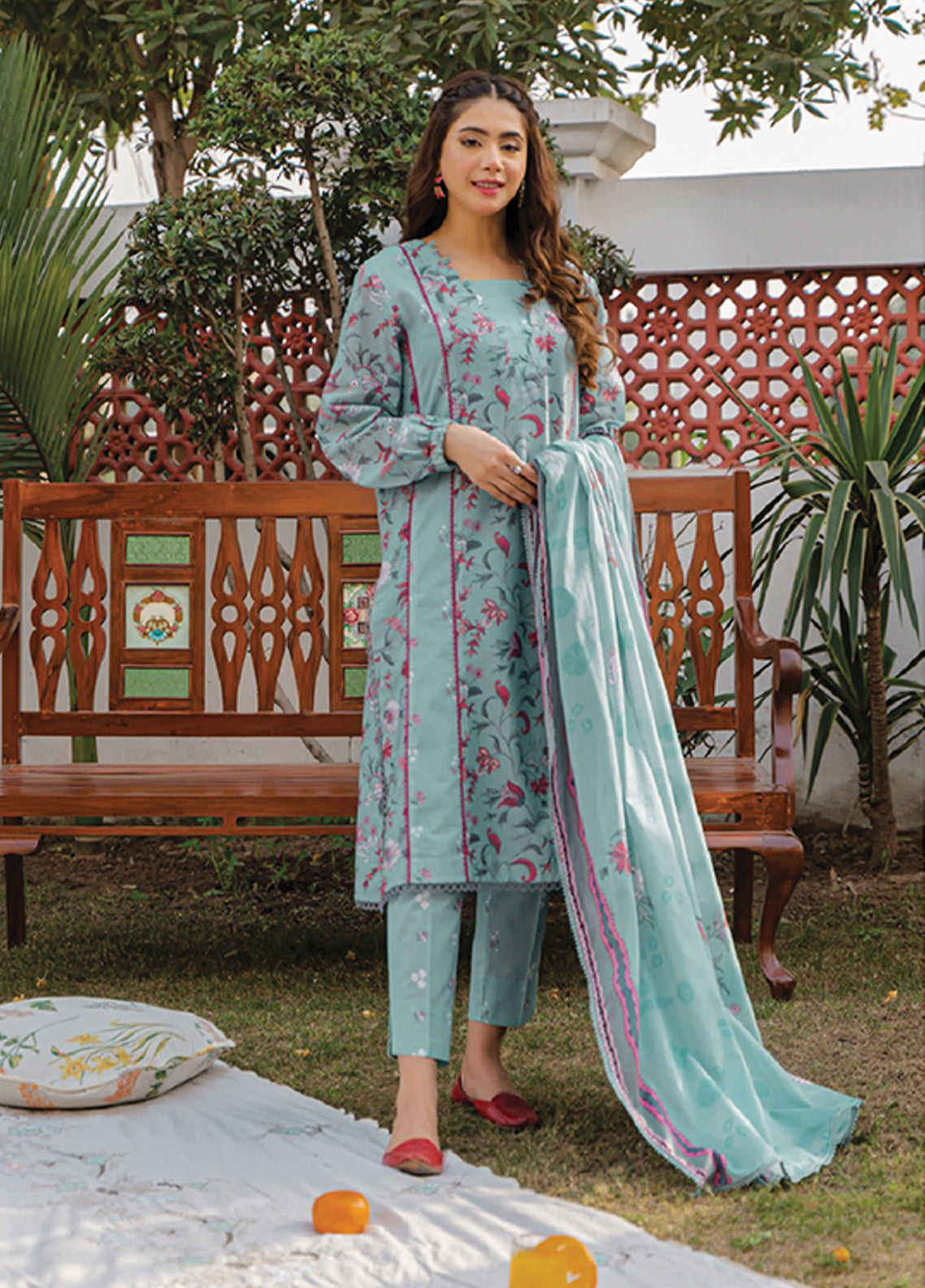 D#4B Florent Everyday Wear Printed Lawn Collection 223 D#4B Florent Everyday Wear Printed Lawn Collection 223