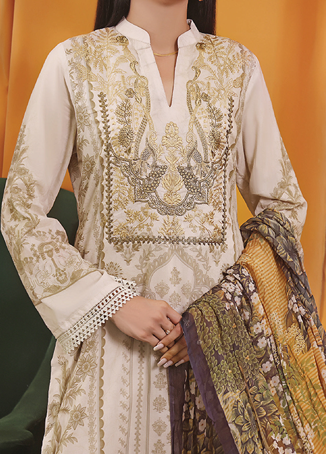 Ayesha Alishba By VS Textile Embroidered Lawn Unstitched 3 Piece Suit - 20 Ayesha Alishba By VS Textile Embroidered Lawn Unstitched 3 Piece Suit - 20