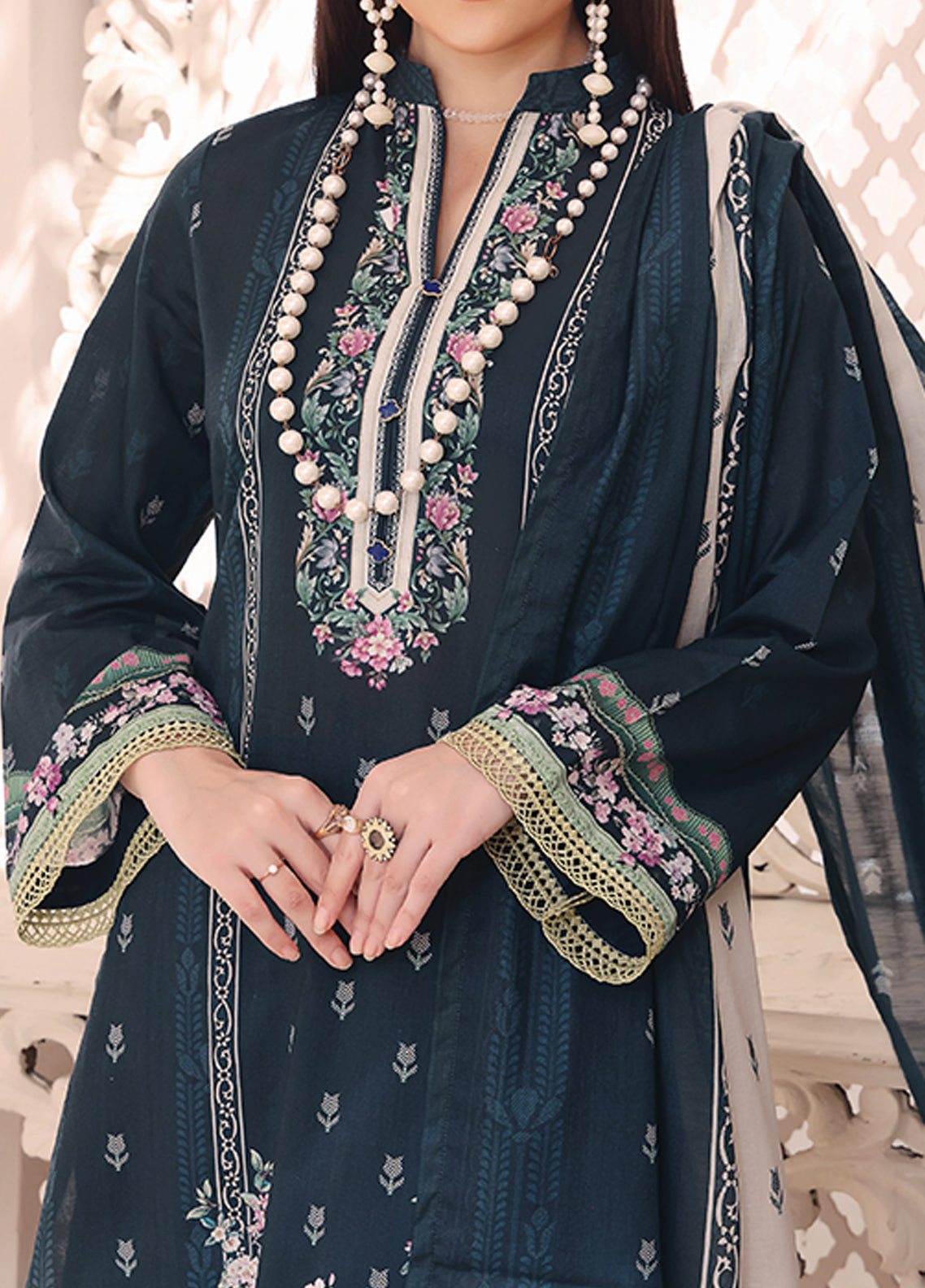 Misri By VS Textile Printed Lawn Unstitched 3 Piece Suit - 07 Misri By VS Textile Printed Lawn Unstitched 3 Piece Suit - 07