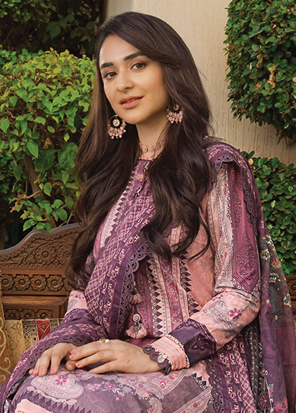 D#11 Asim Jofa Rania Emb Collection 223 D#11 Asim Jofa Rania Emb Collection 223