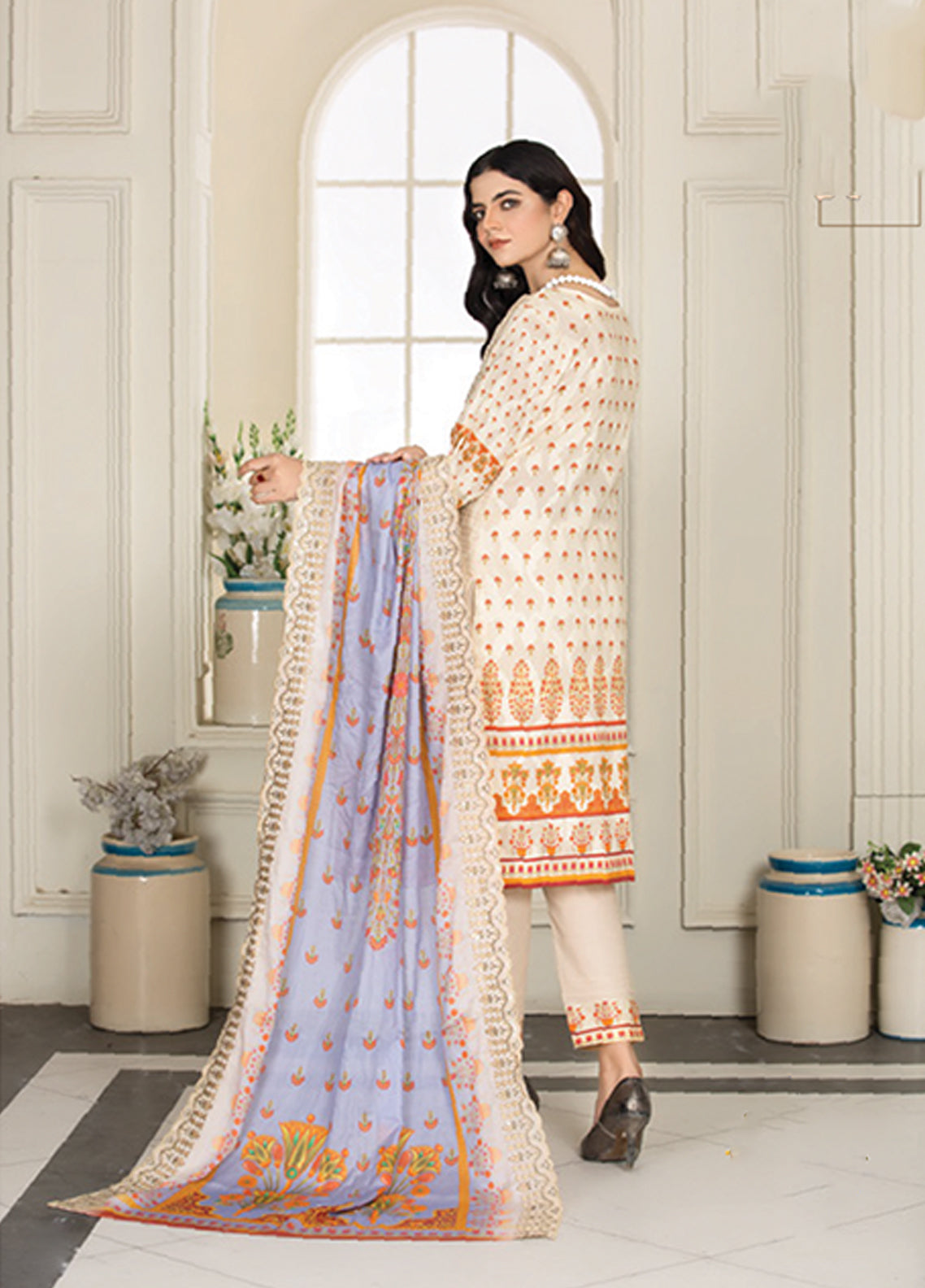 Riwaj By Afreen Embroidered Lawn Unstitched 3 Piece Suit - 11 Riwaj By Afreen Embroidered Lawn Unstitched 3 Piece Suit - 11